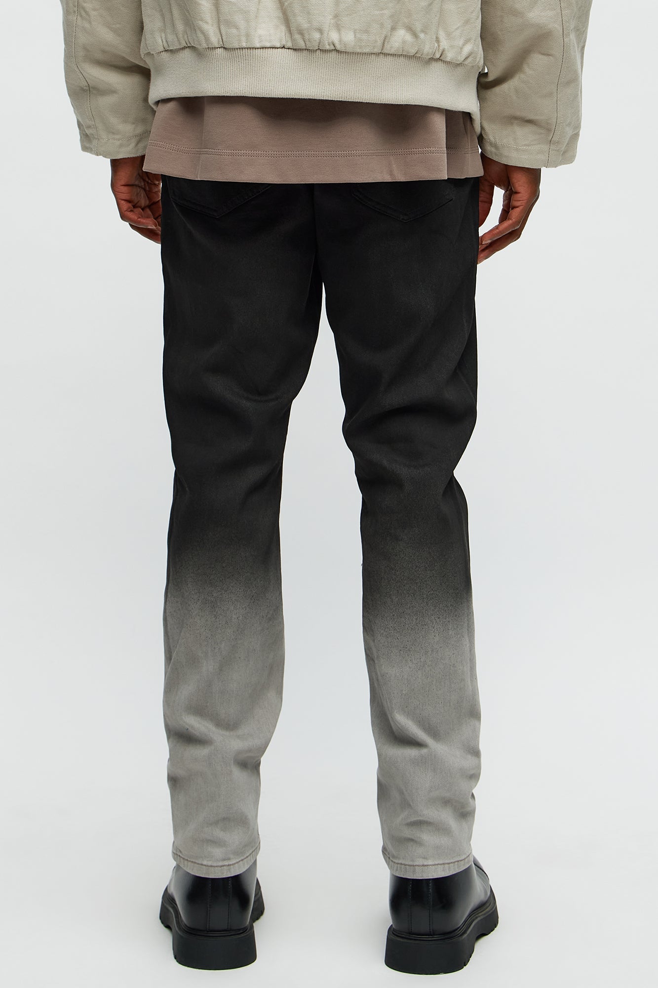 Slim Out And Dipped Jeans - Black