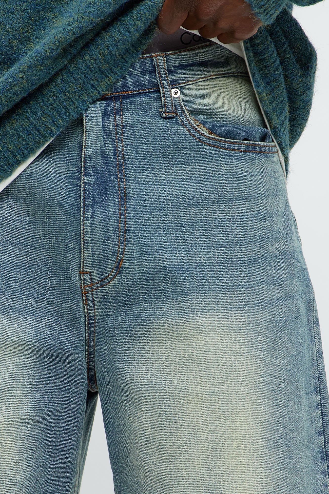 Mike Relaxed Denim Shorts - Medium Wash