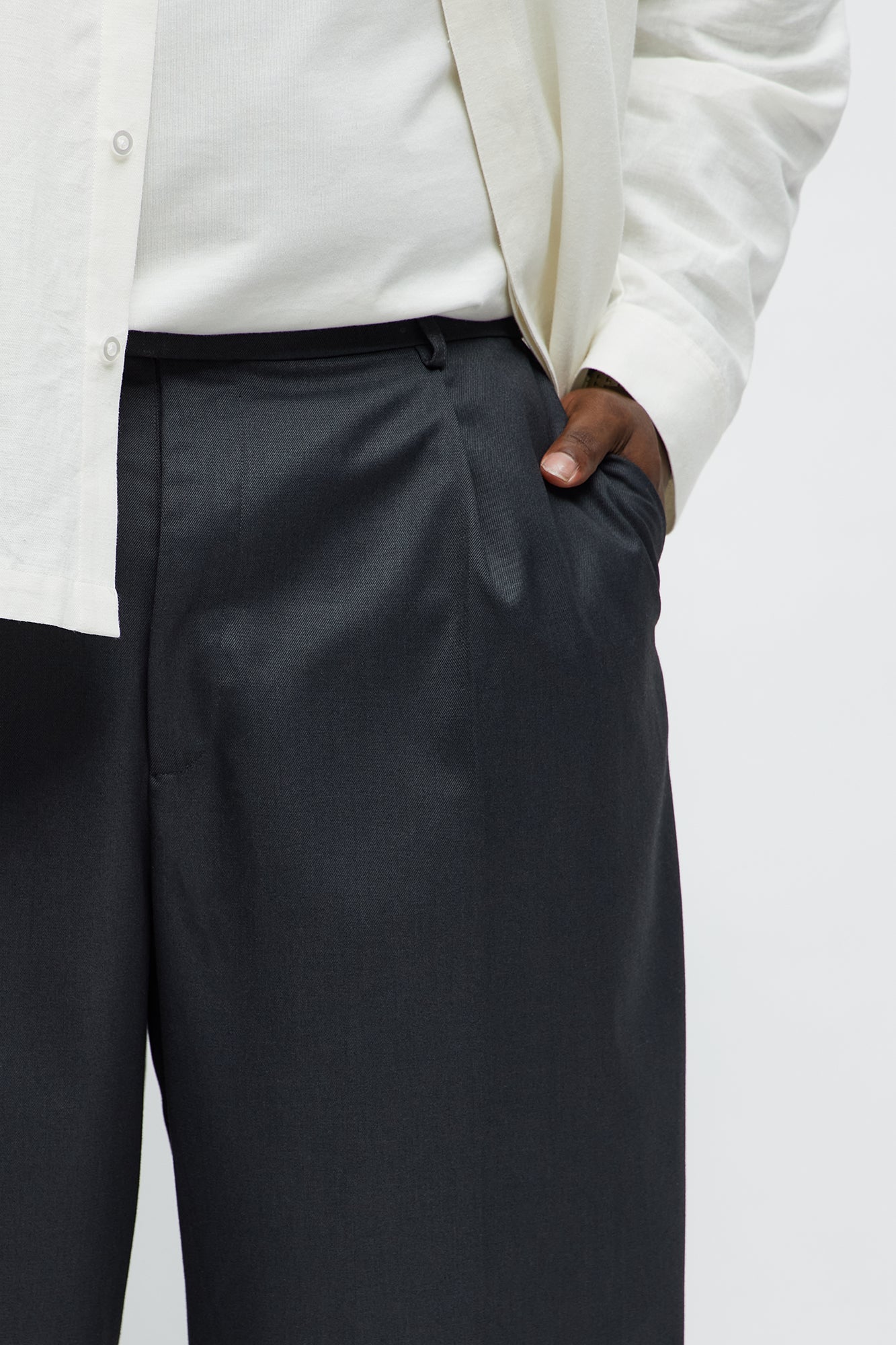 Baggy Pleated Trouser Shorts - Grey