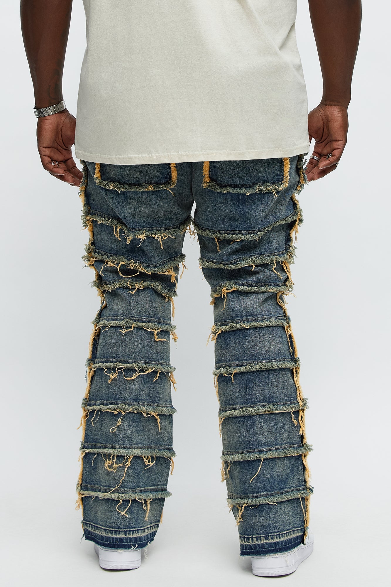 Square Pockets Fray Stacked Skinny Flare Jeans - Dark Wash