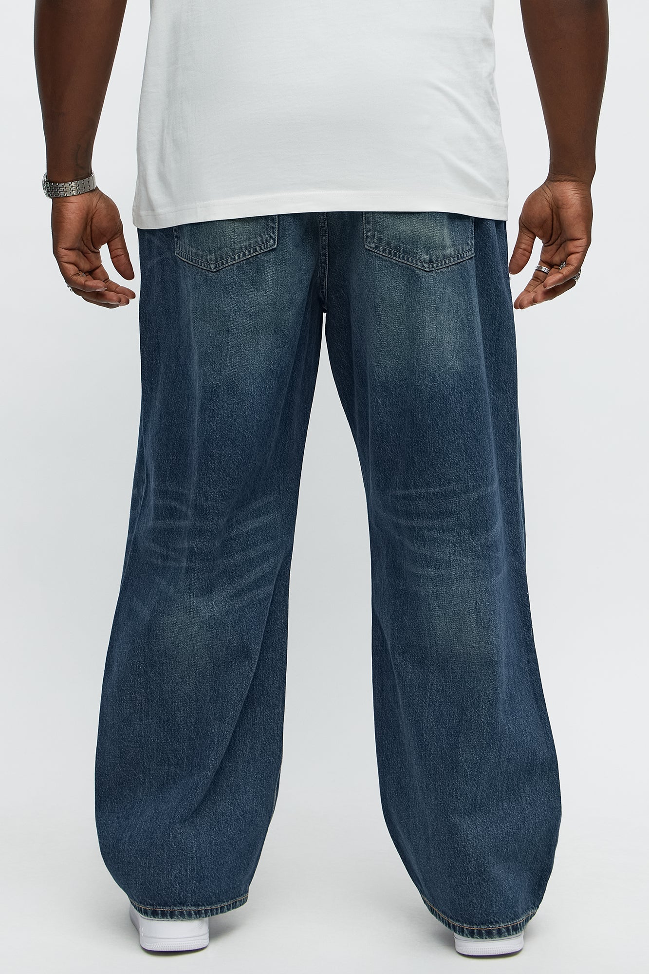Keeping Tabs Distressed Baggy Jeans - Dark Wash
