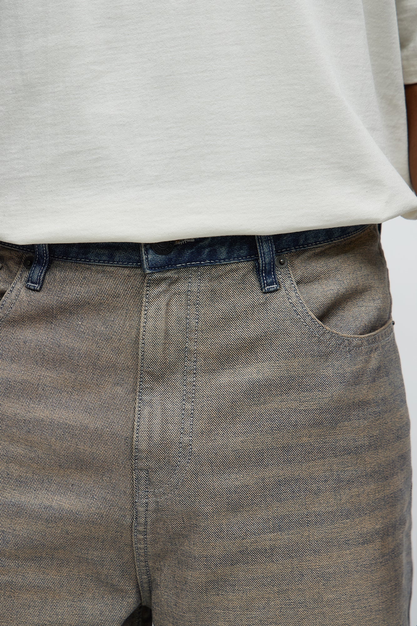 Outside Looking In Baggy Jeans - Grey