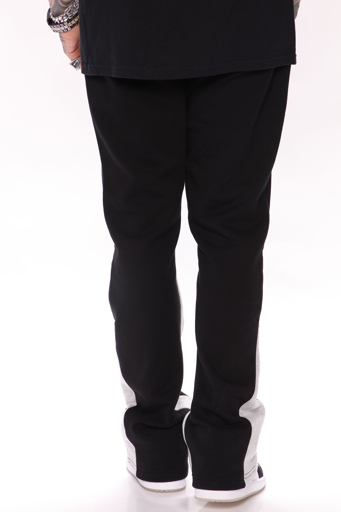 Tyson Flared Sweatpants - Black