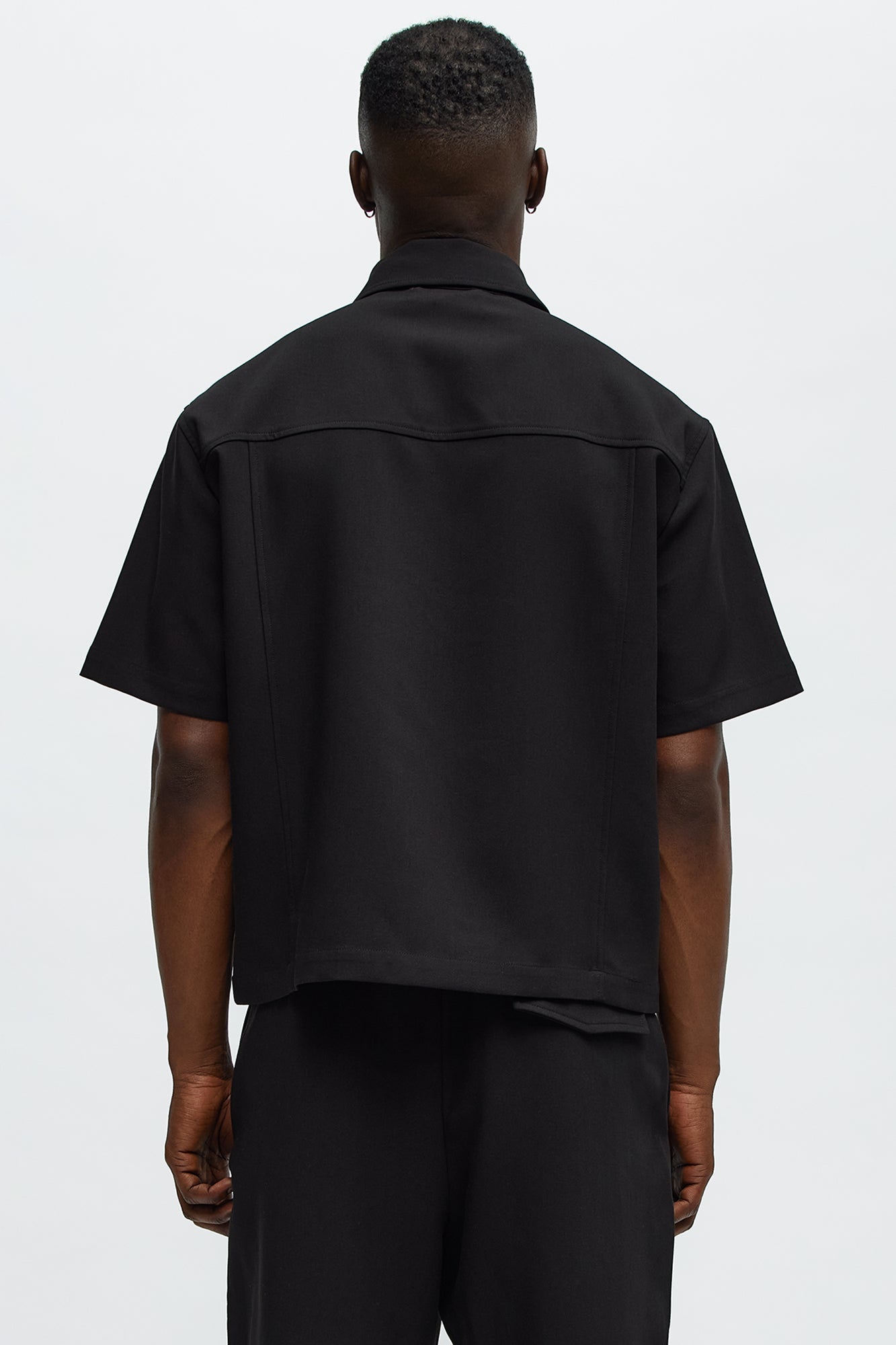 Cropped Ronan Weekender Button Up Shirt - Black