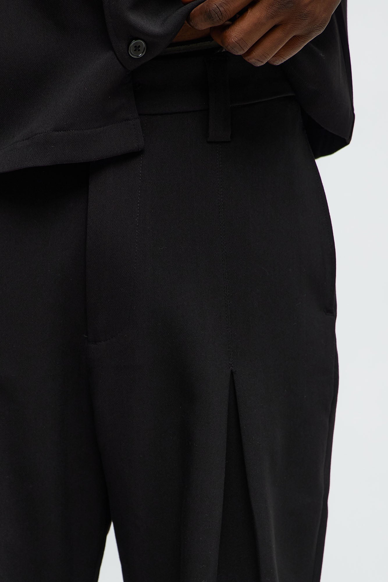 Ronan High Waisted Pleated Trousers - Black