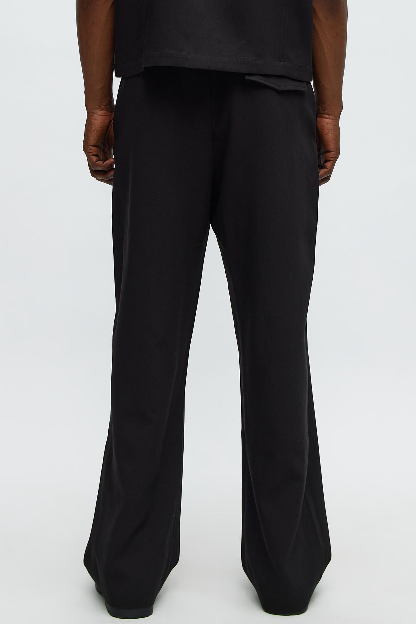 Ronan High Waisted Pleated Trousers - Black