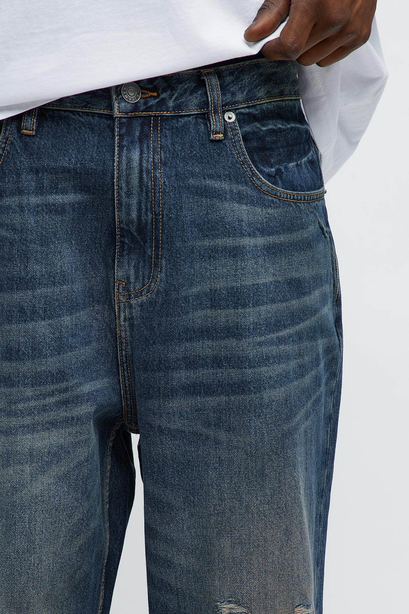 Keeping Tabs Distressed Baggy Jeans - Dark Wash