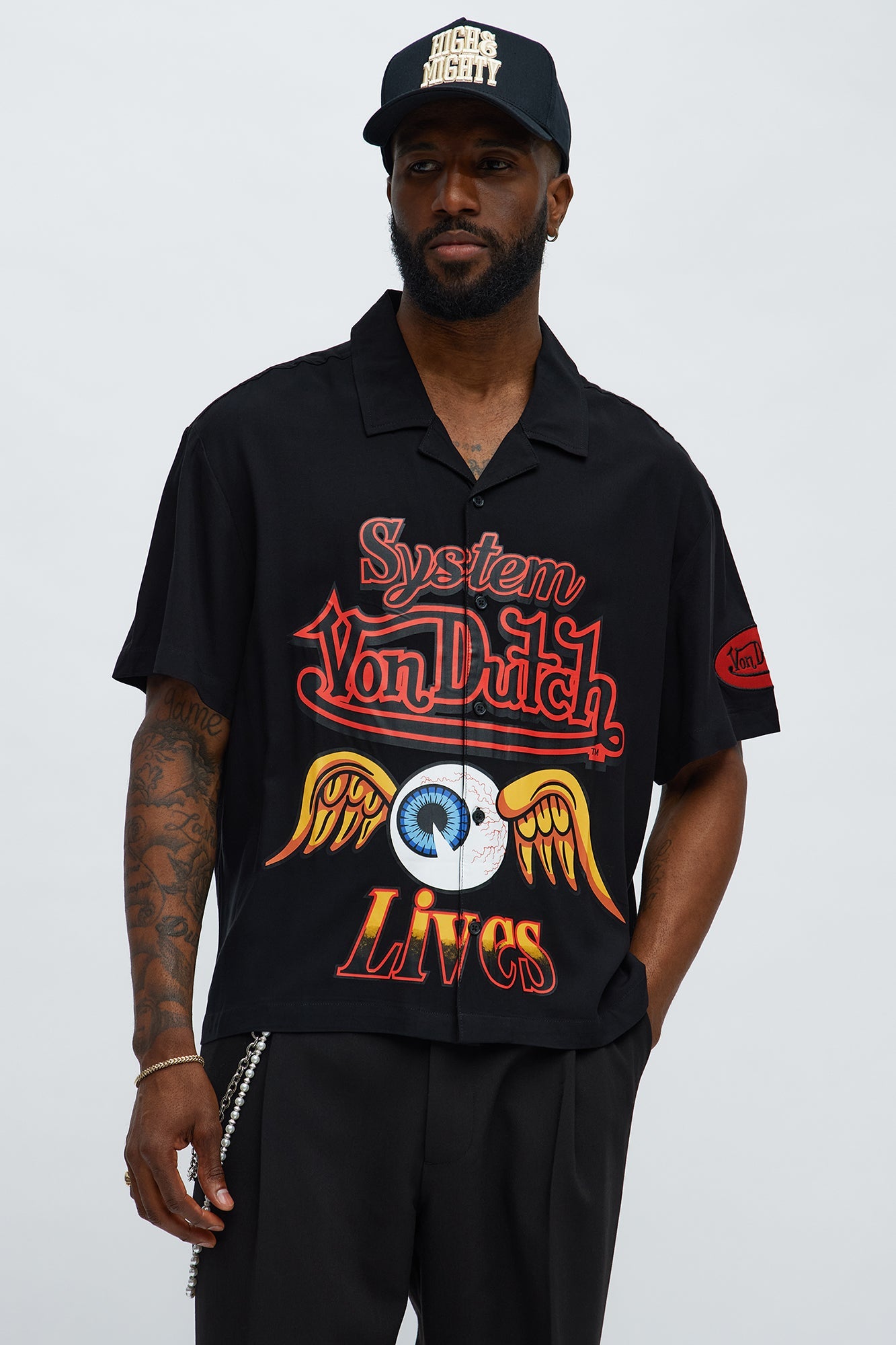Von Dutch Cropped Logo Button Up Shirt - Black