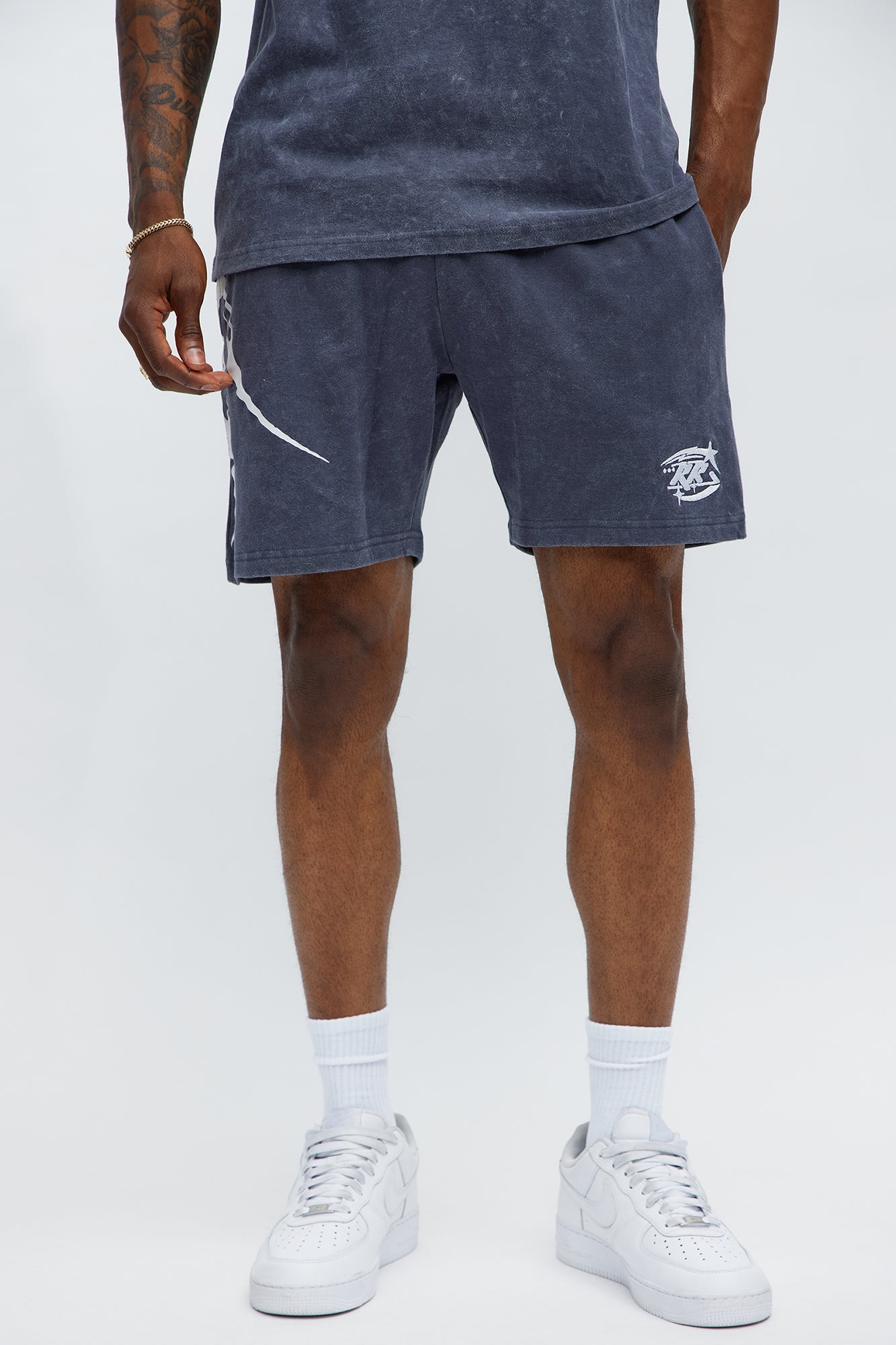 Royalty Rule Sweatshorts - Navy
