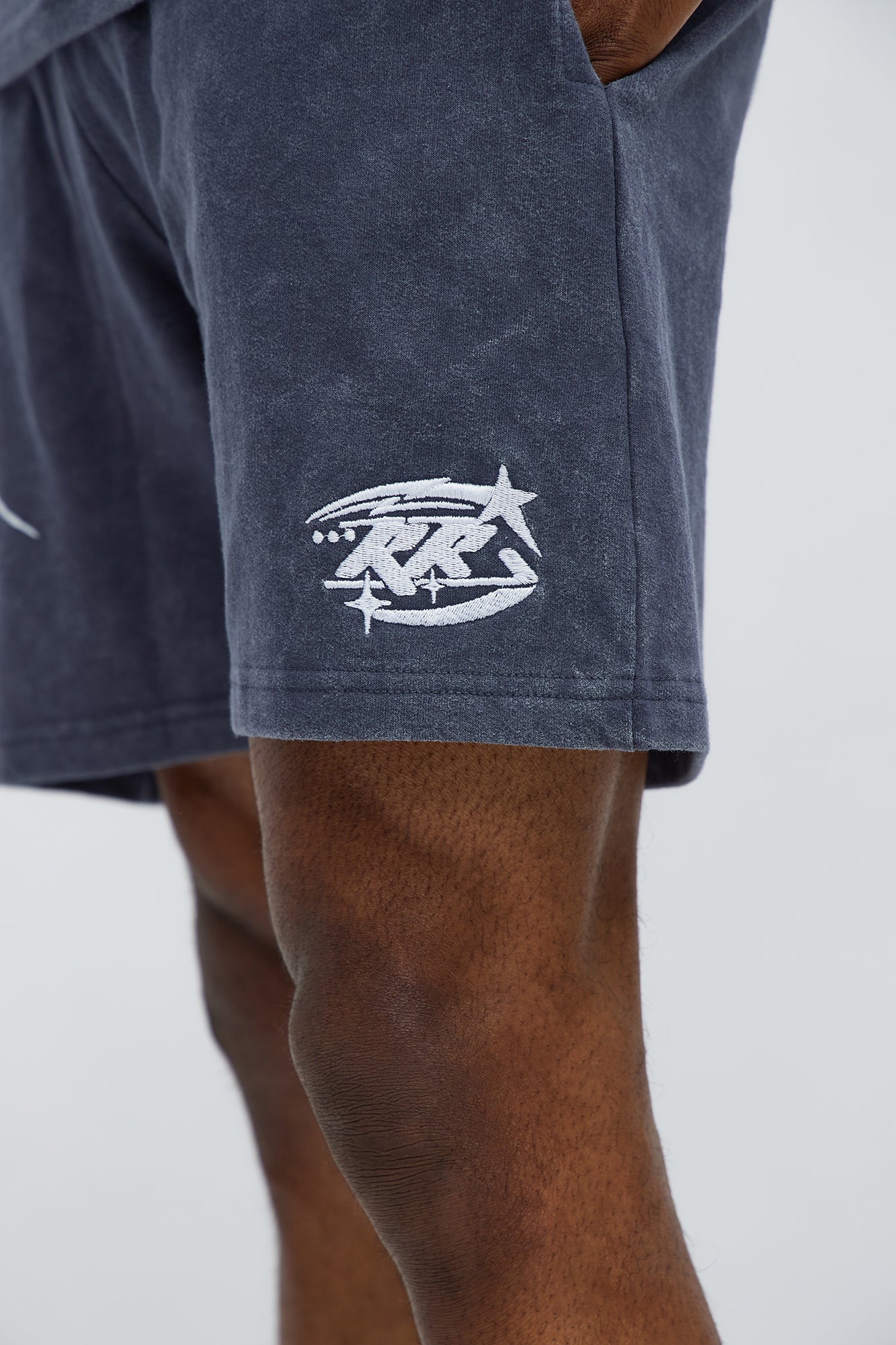 Royalty Rule Sweatshorts - Navy