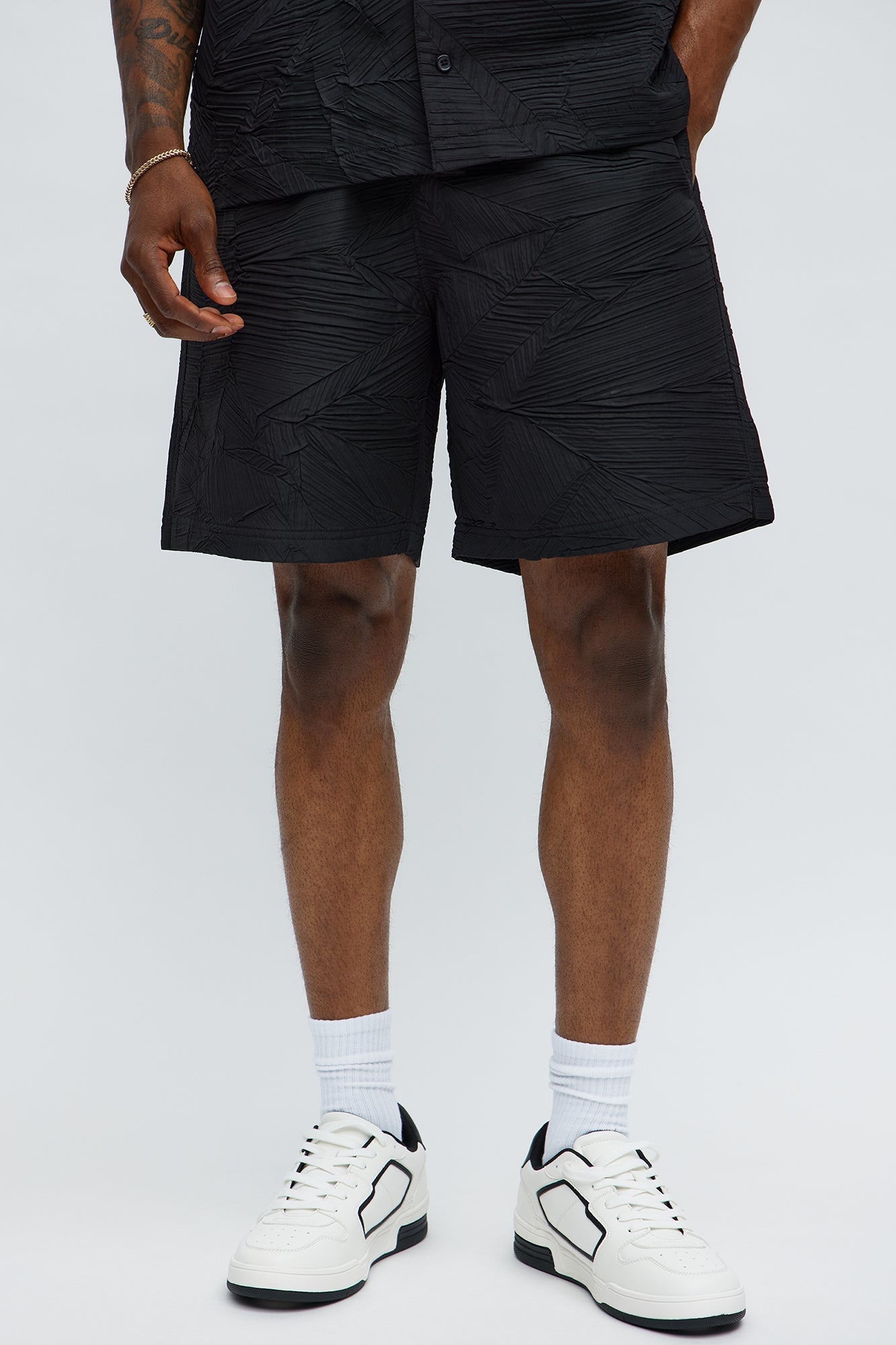 Ponce Textured Relaxed Shorts - Black