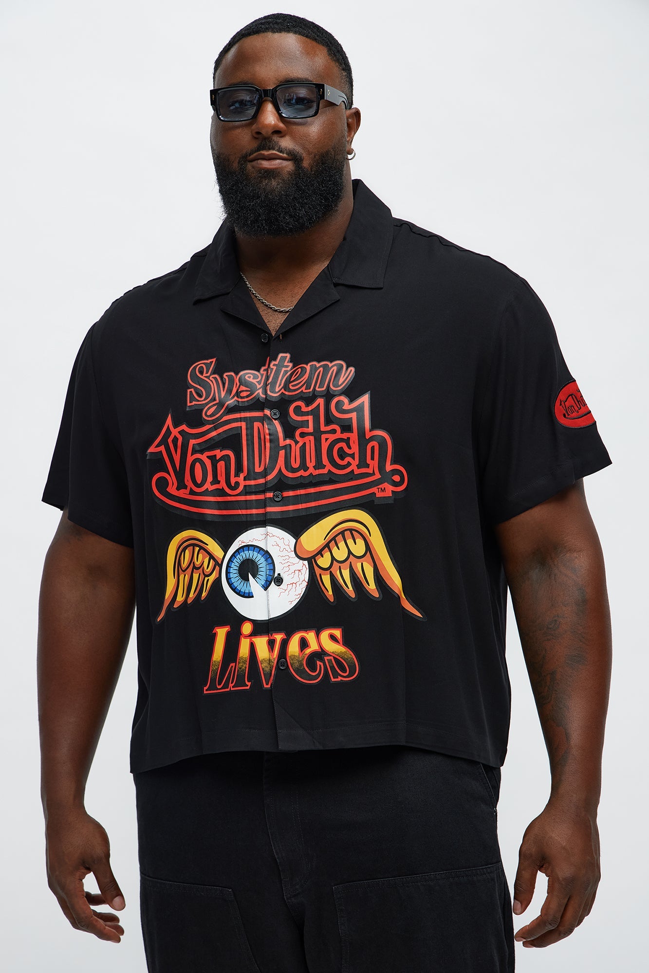 Von Dutch Cropped Logo Button Up Shirt - Black
