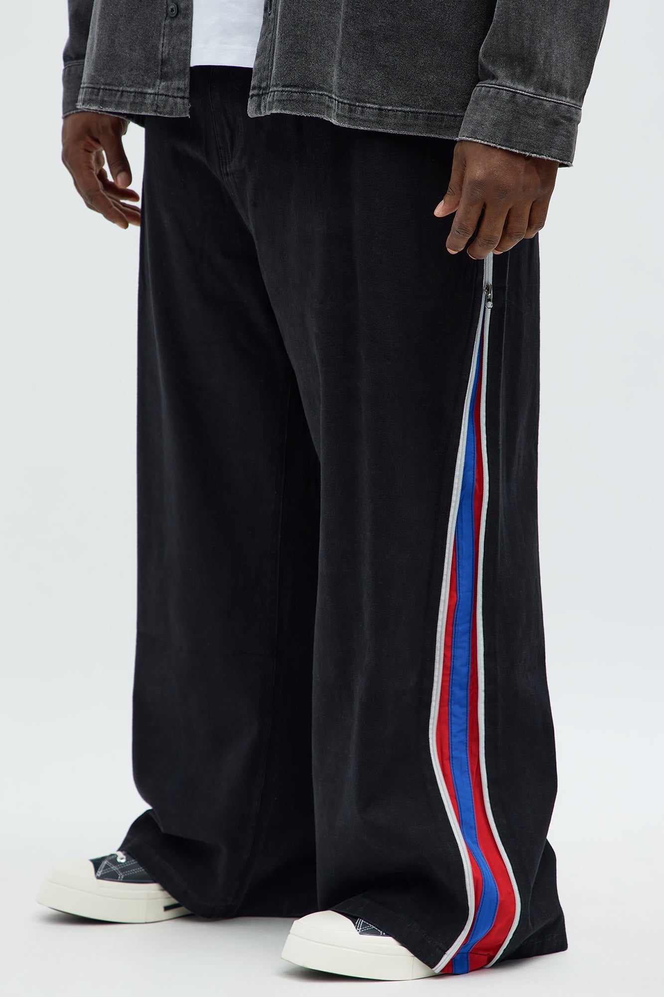 Baggy Side Stripe Zip Hit Jeans - Black