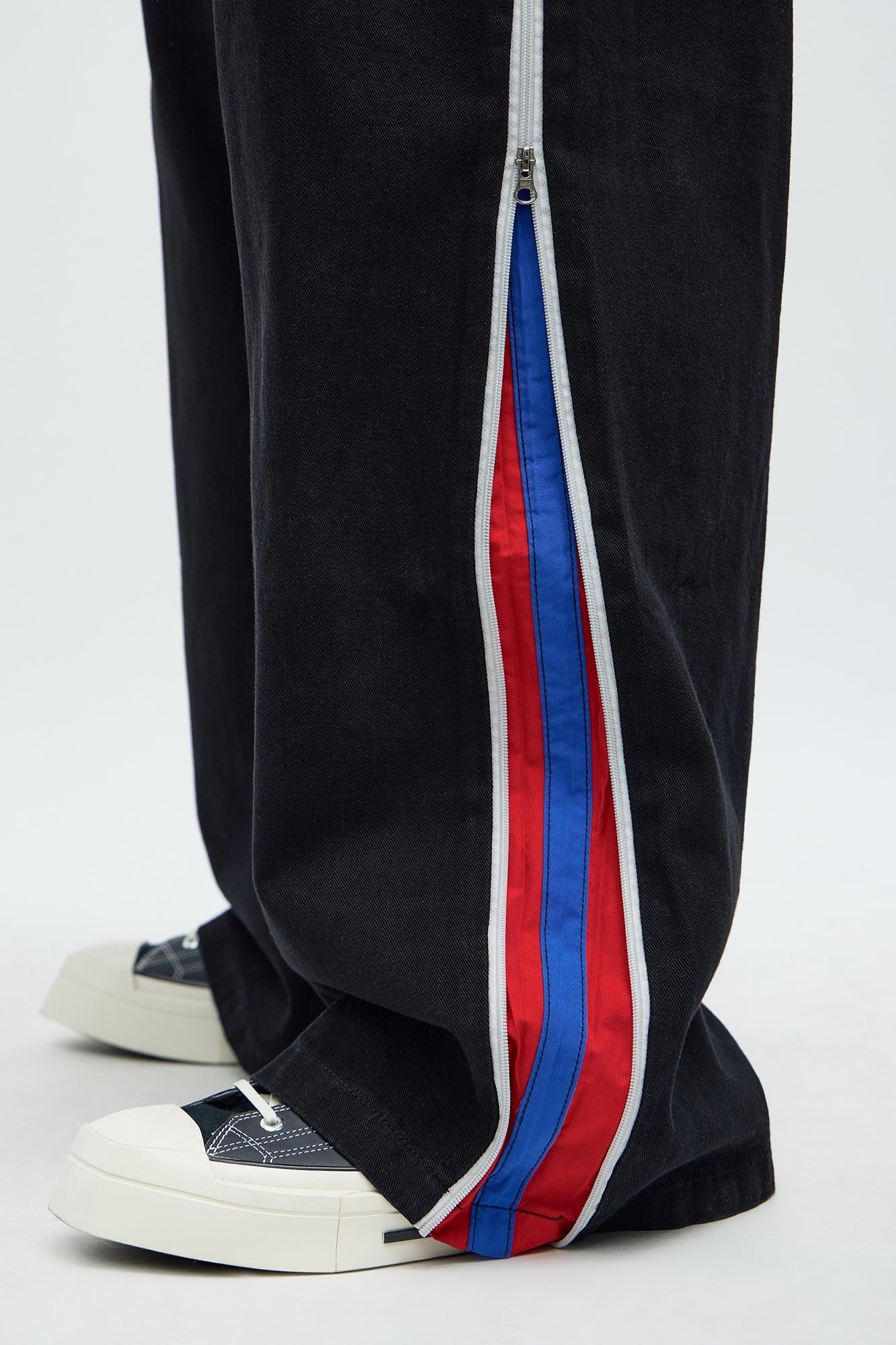 Baggy Side Stripe Zip Hit Jeans - Black