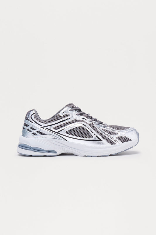 Core Move Trainer Sneaker - Black/Silver
