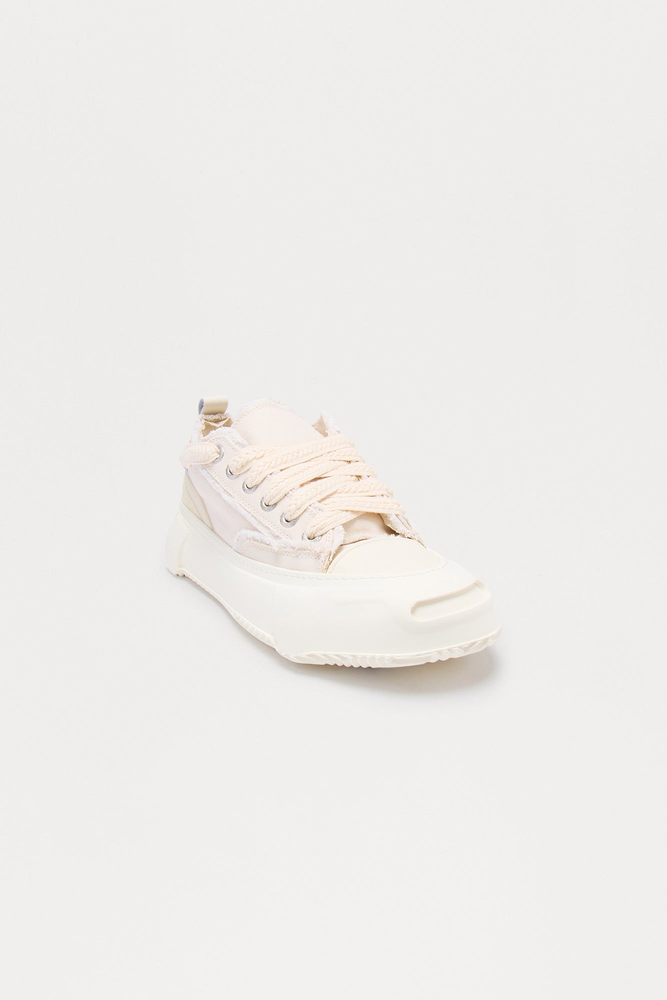 Bold Step Canvas Chunky Low Sneaker - Cream/combo