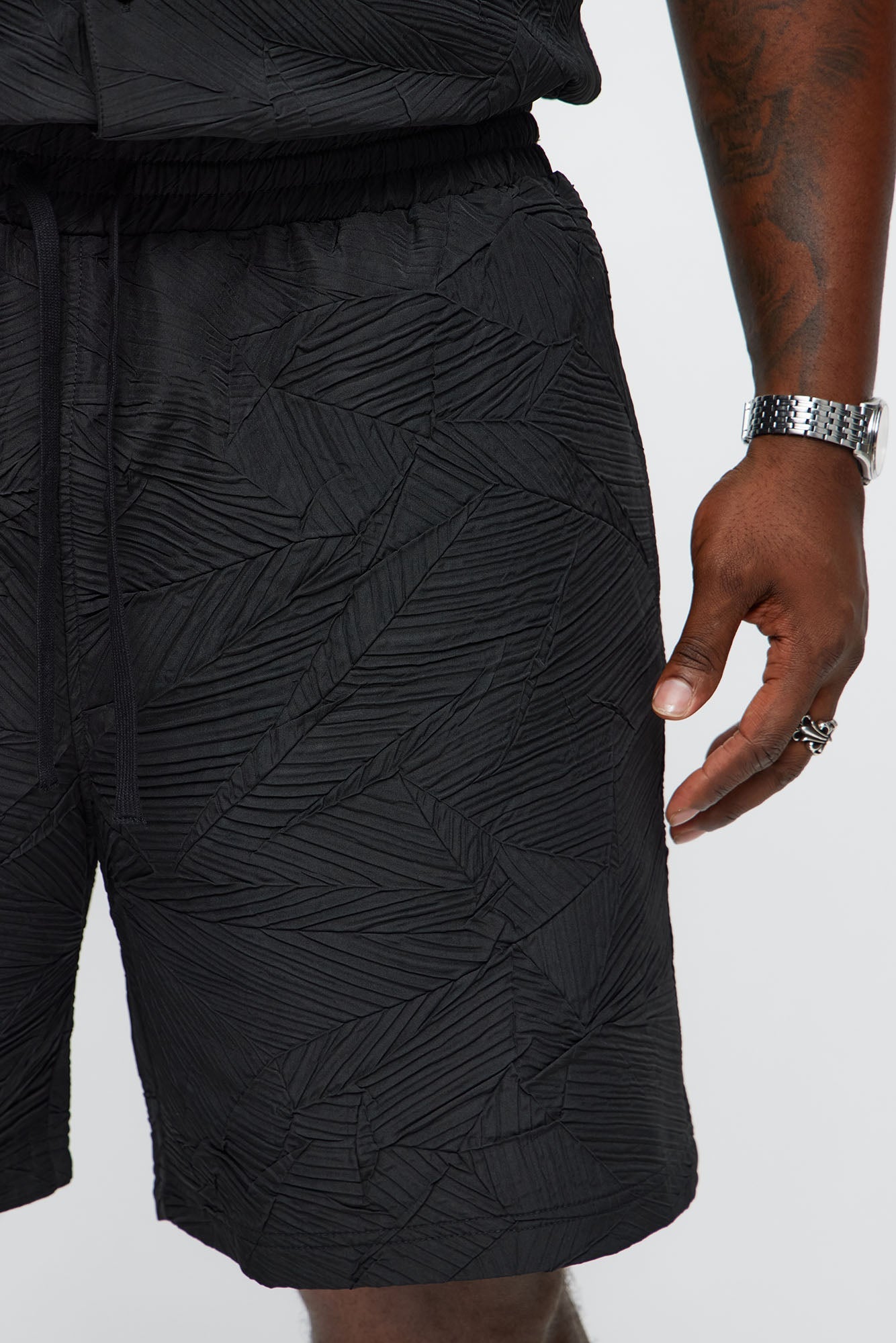 Ponce Textured Relaxed Shorts - Black