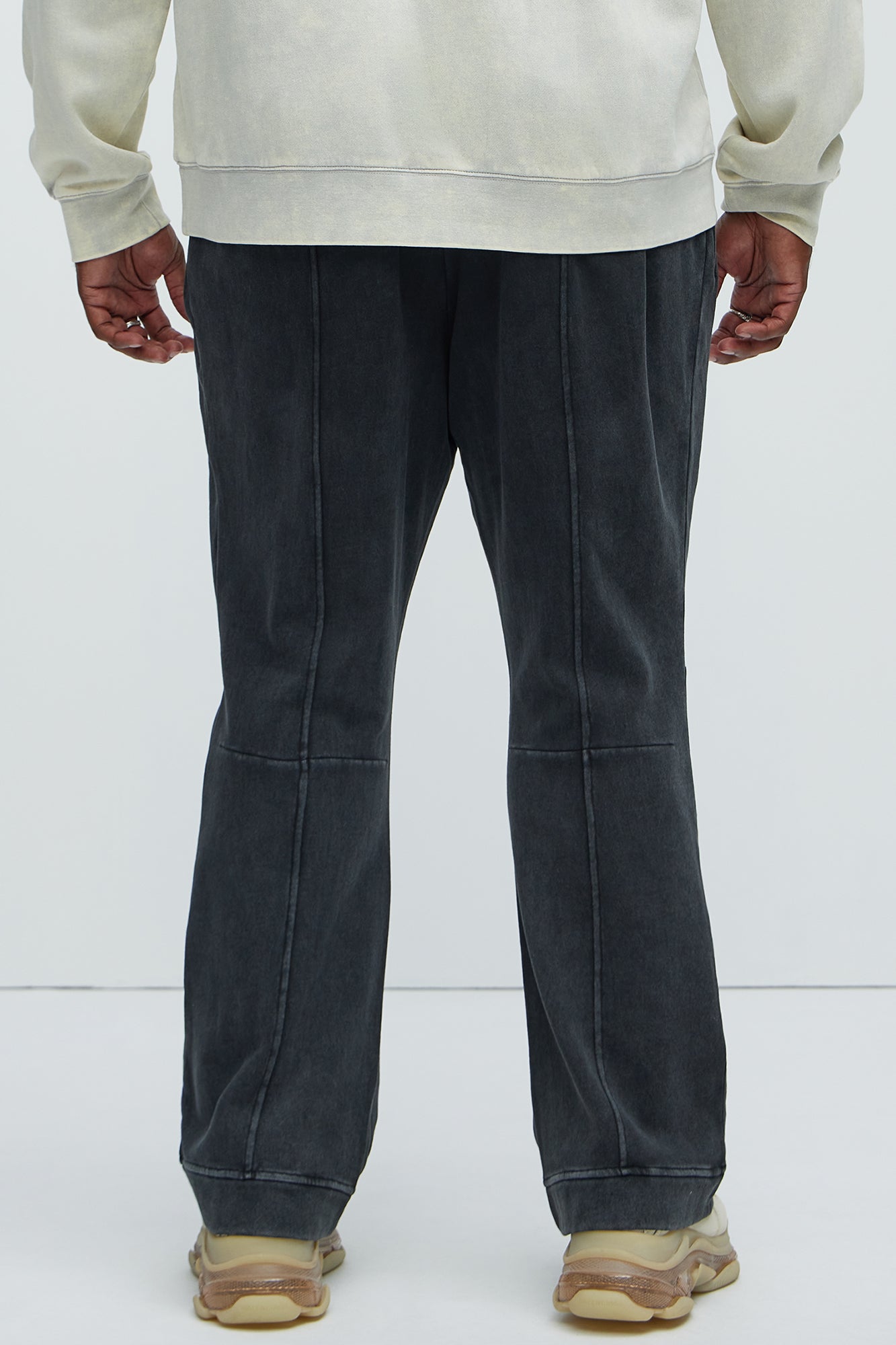 Ian Skinny Flare Sweatpants - Black