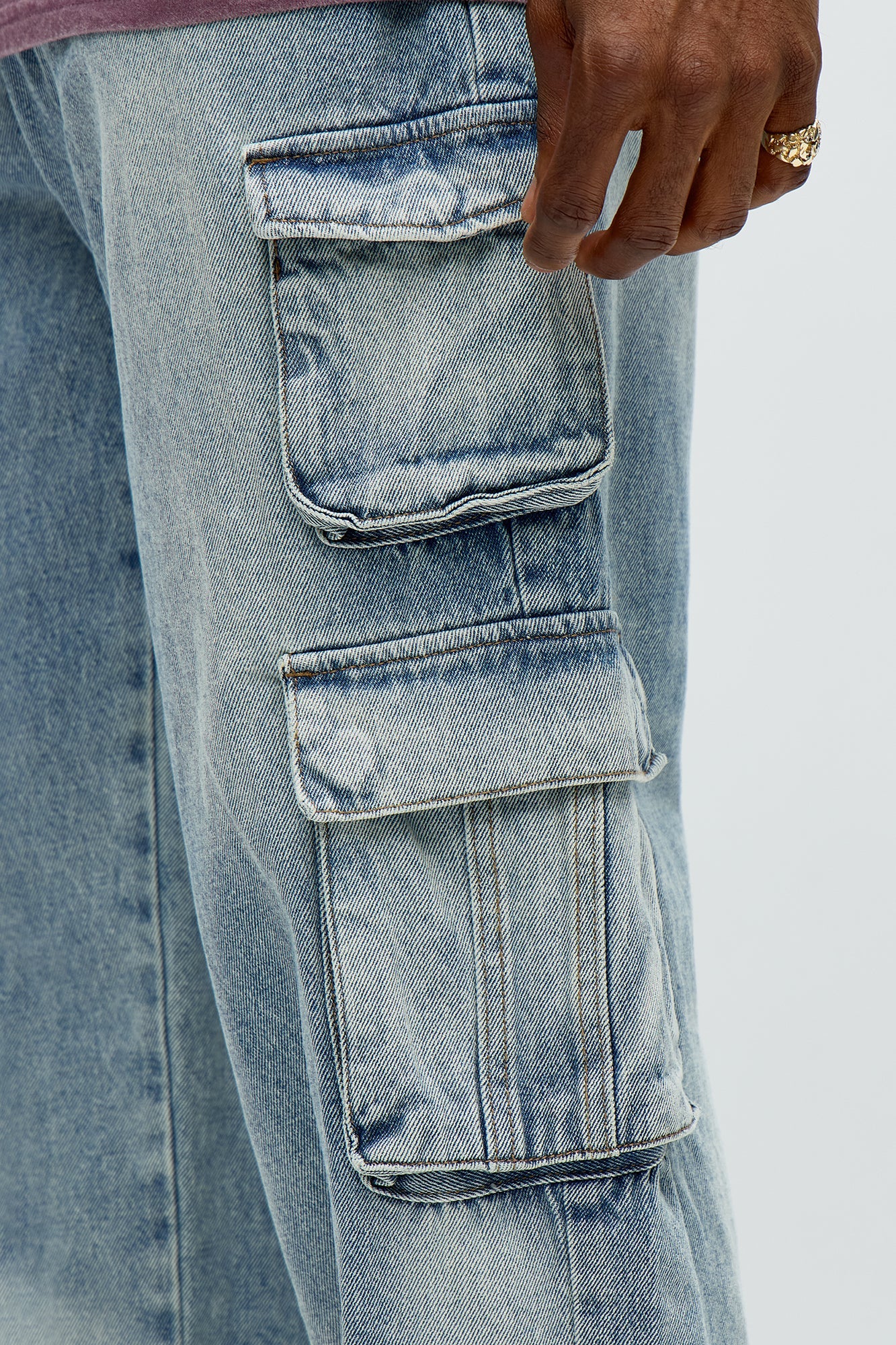 Straight Binded Cargo Jeans - Light Blue Wash