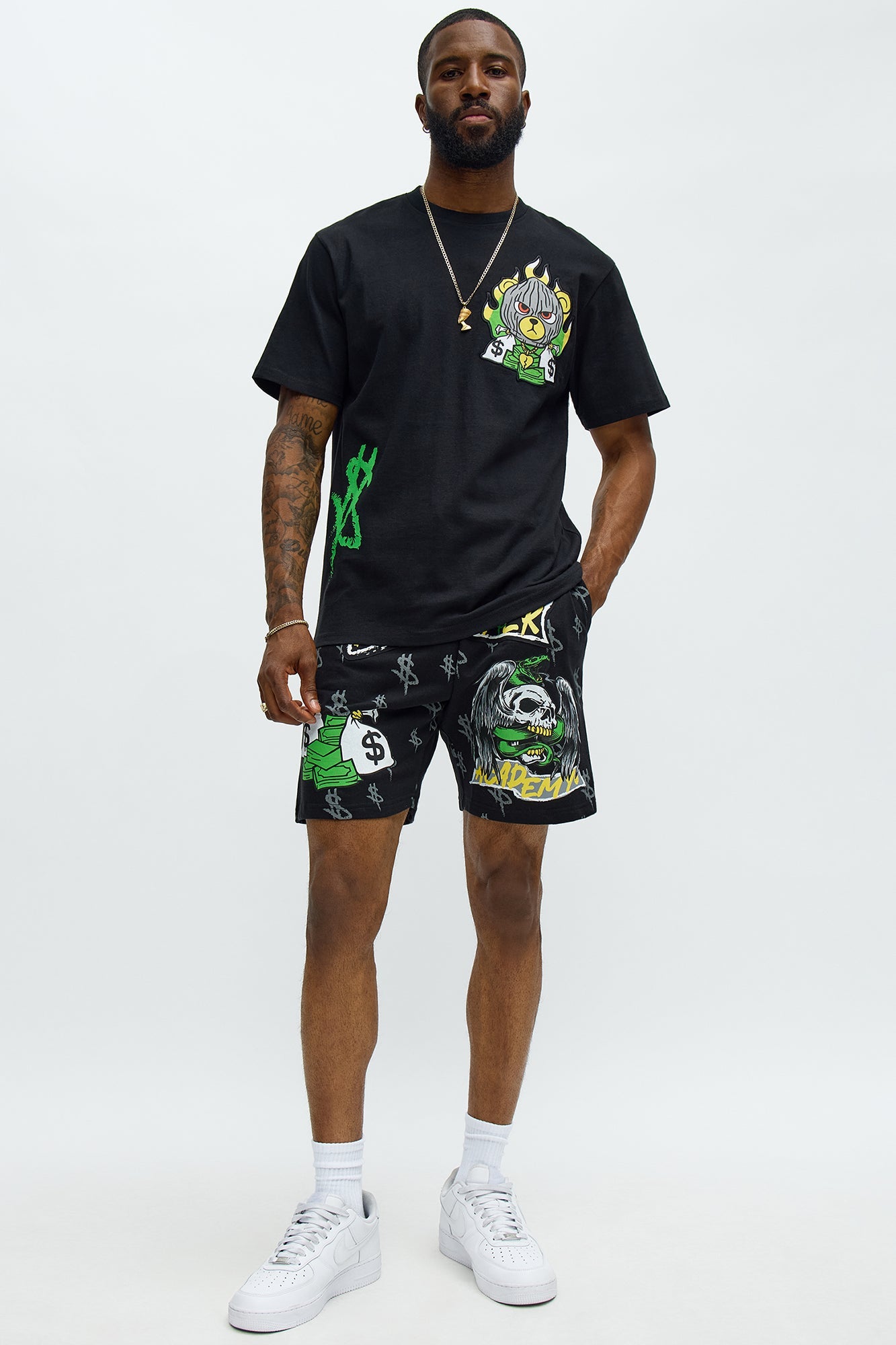 Paper Chase Academy Sweatshorts - Black