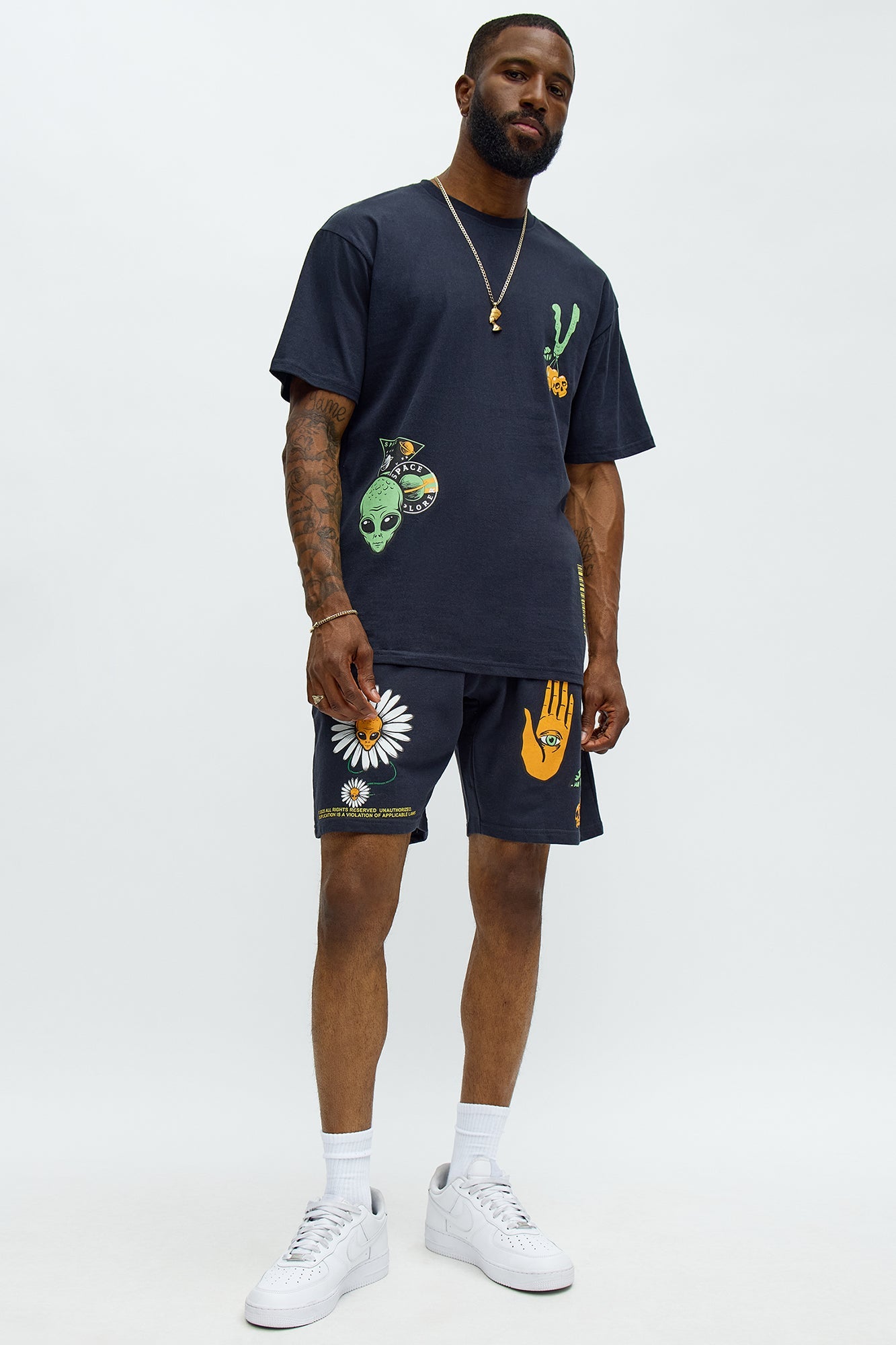 Stack Cash Chase Stars Sweatshorts - Black