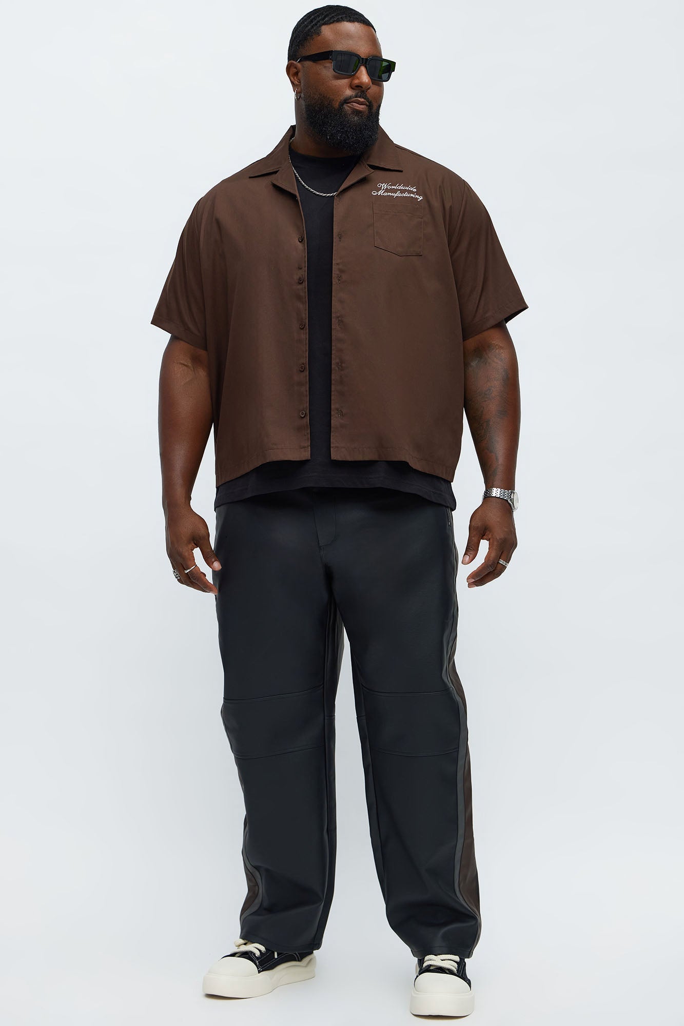 Cropped Worldwide Manufacturing Button Up Shirt - Dark Brown