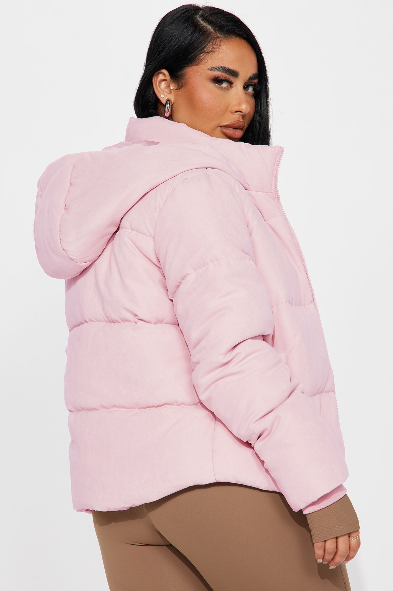 In The Middle Of The City Puffer Jacket - Pink