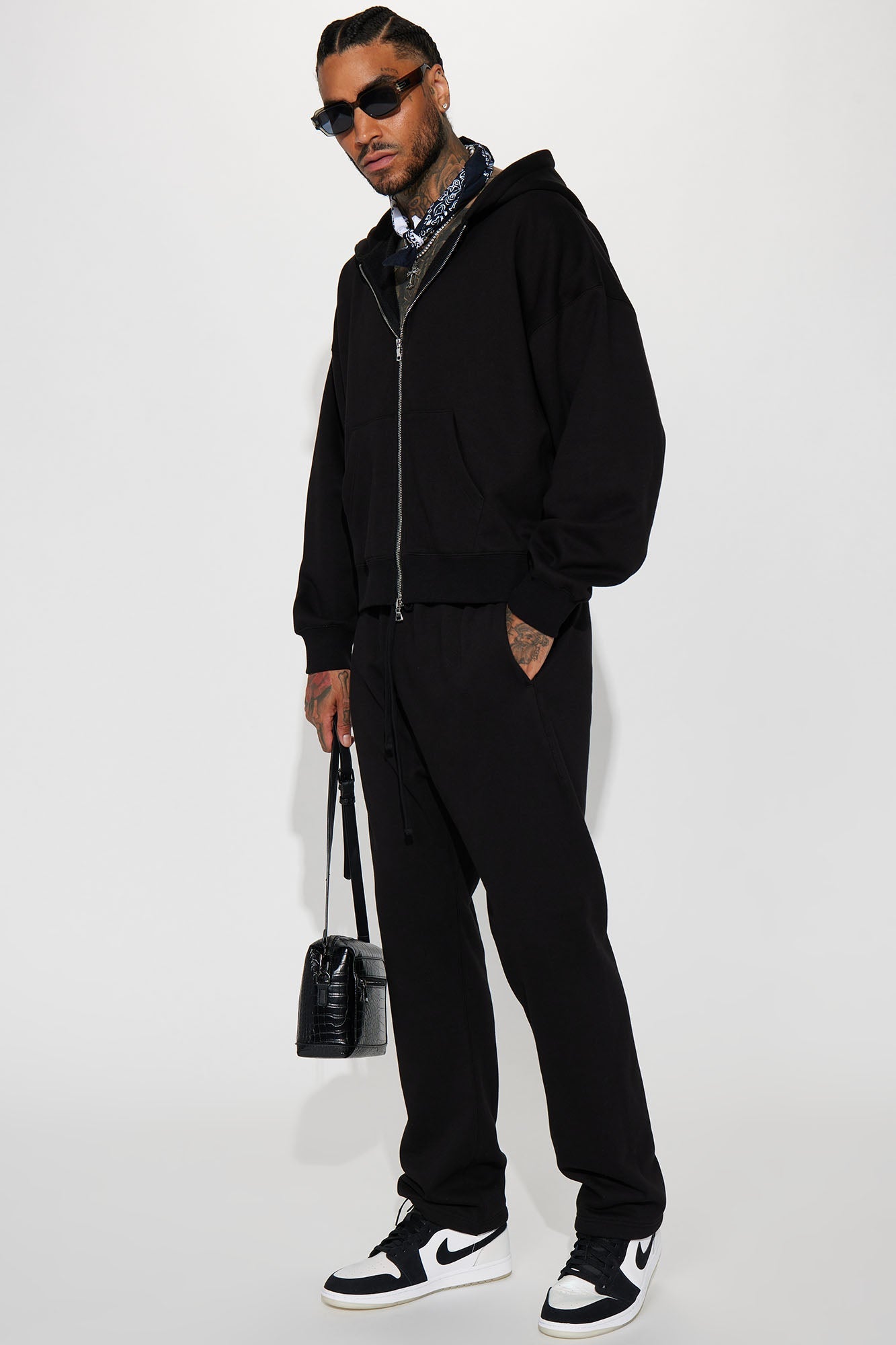 Tyson Heavyweight Straight Sweatpants - Black