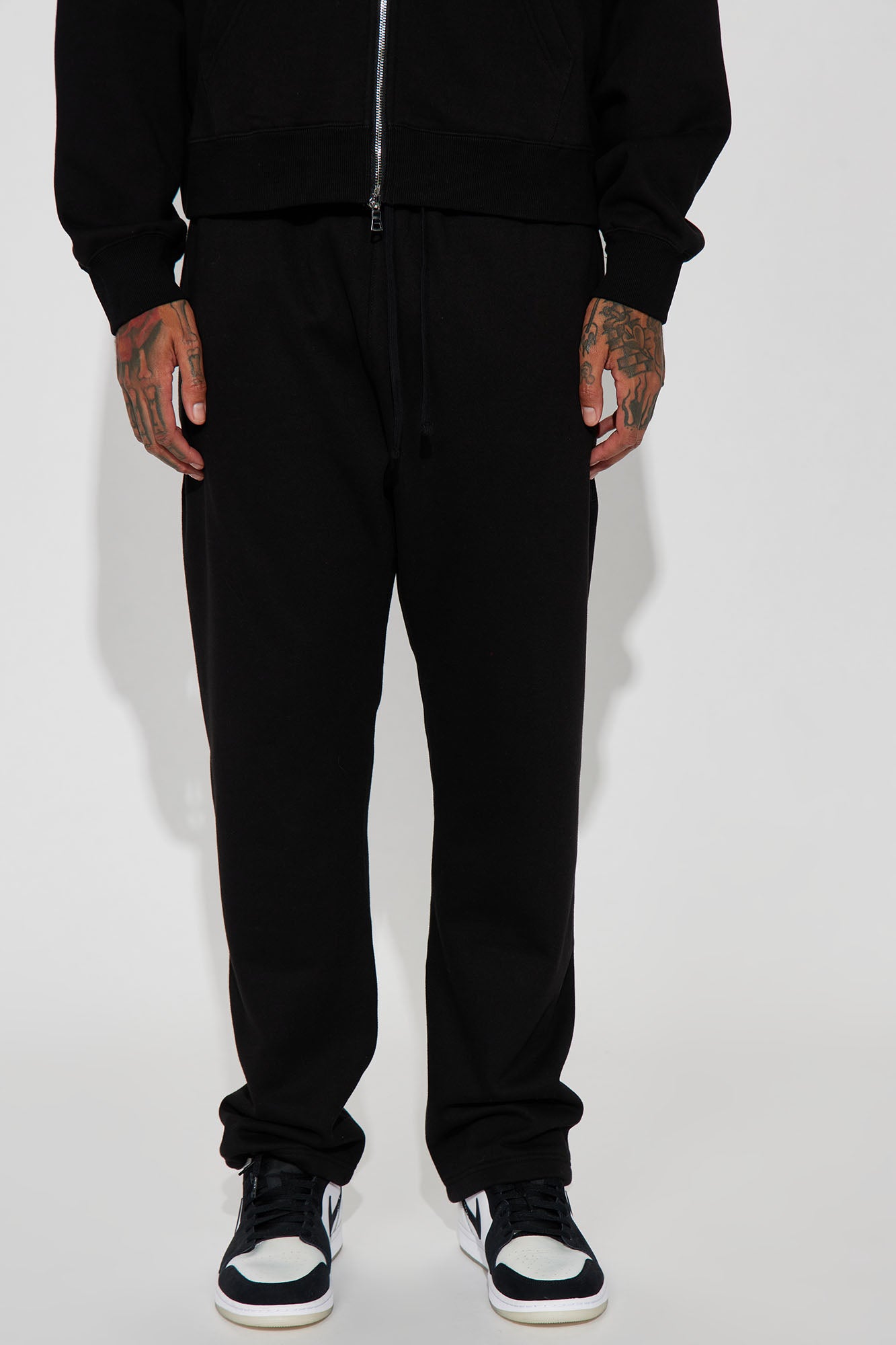 Tyson Heavyweight Straight Sweatpants - Black
