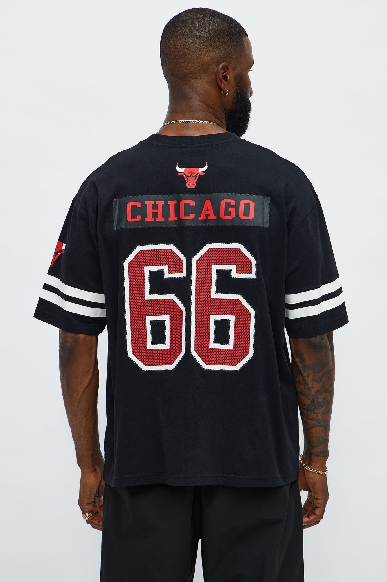 Bulls Boxy Number Tee - Black