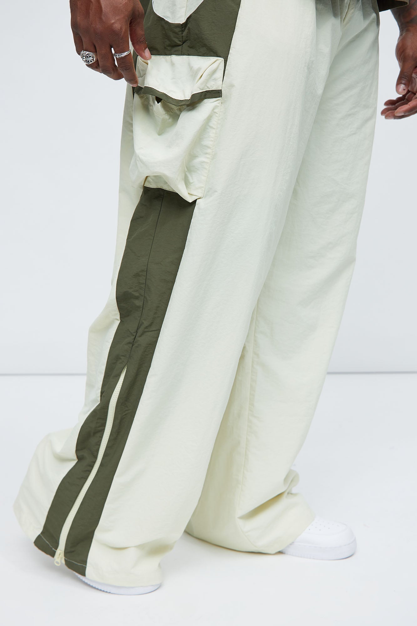 Side With Me Zipper Nylon Pants - White/combo
