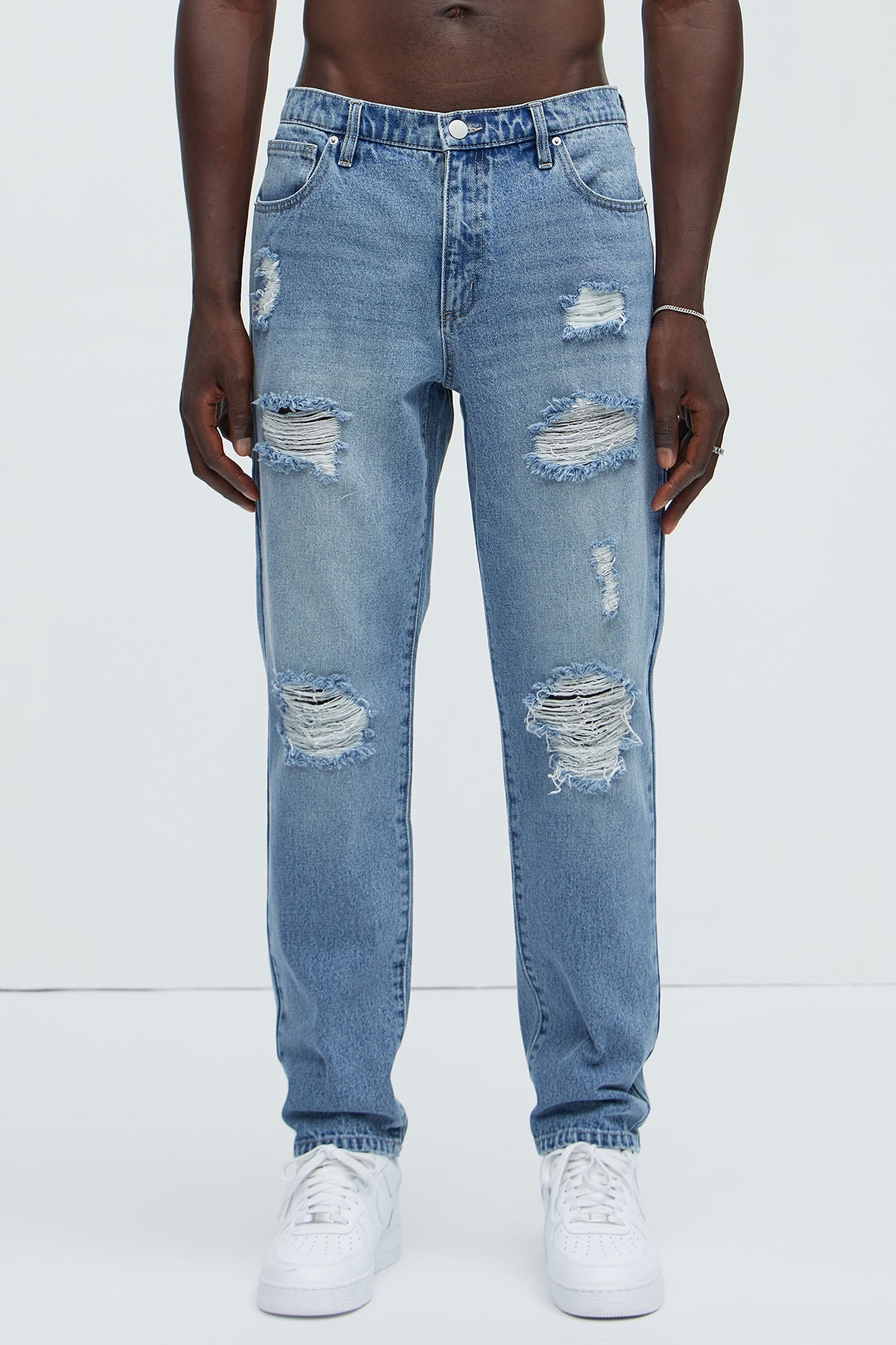 Peter Straight Distressed Jeans - Light Wash