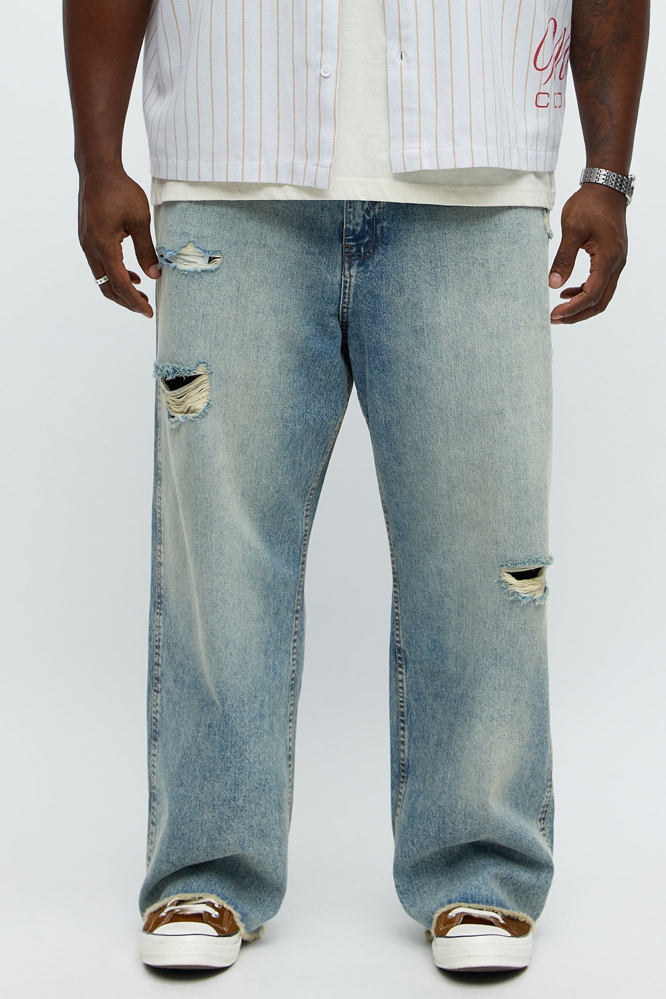 Baggy Be Conscious Distressed Jeans - Light Blue Wash