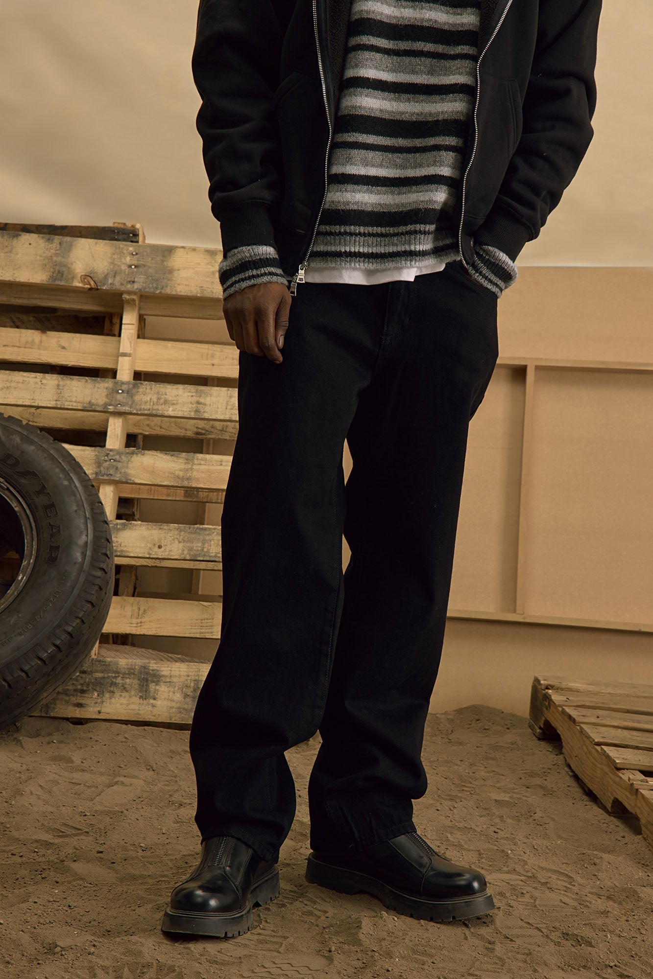 Dean Straight Jeans - Black