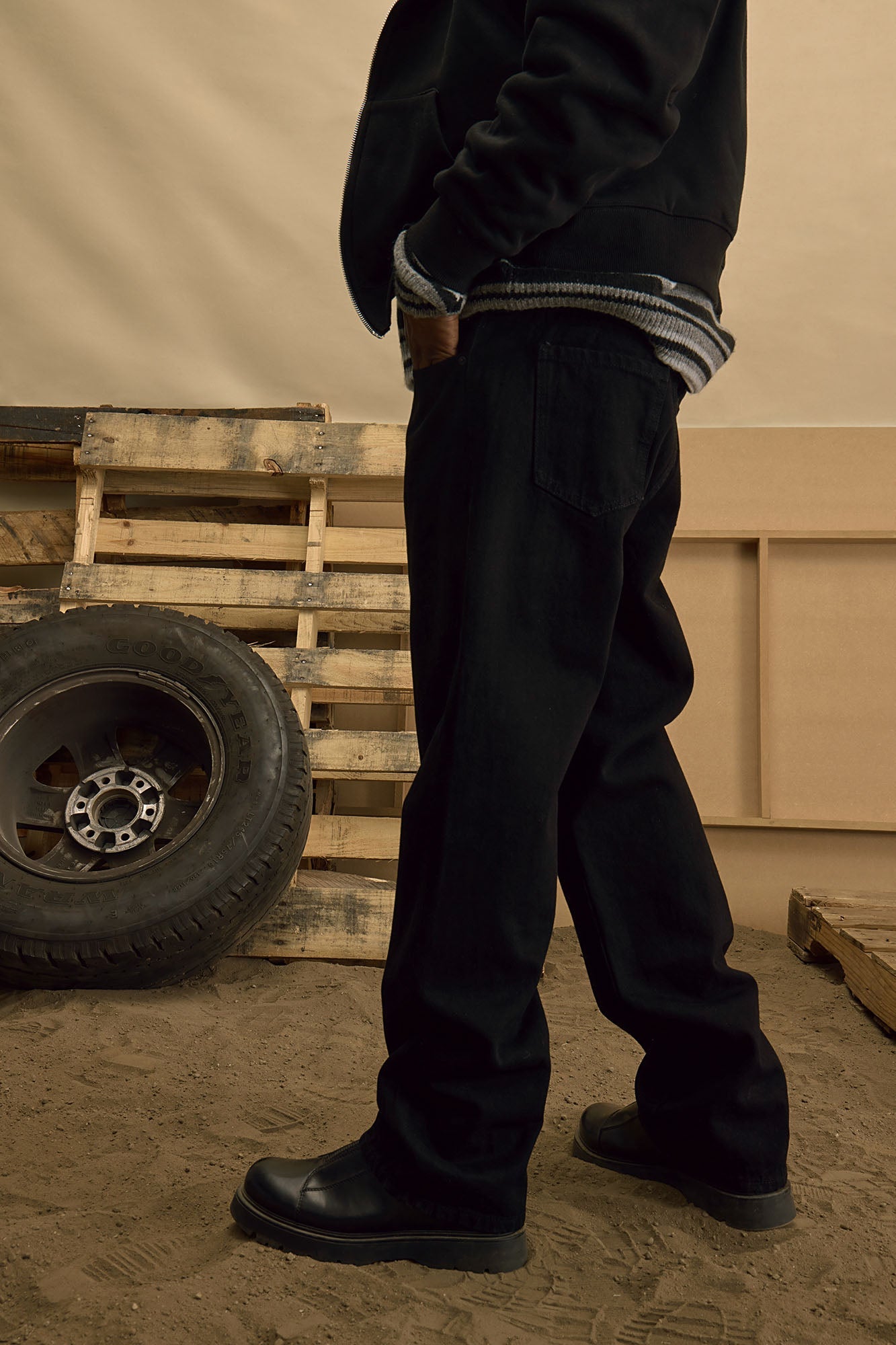 Dean Straight Jeans - Black