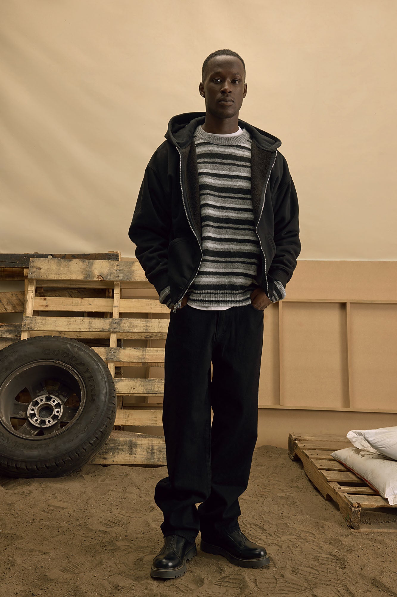 Dean Straight Jeans - Black