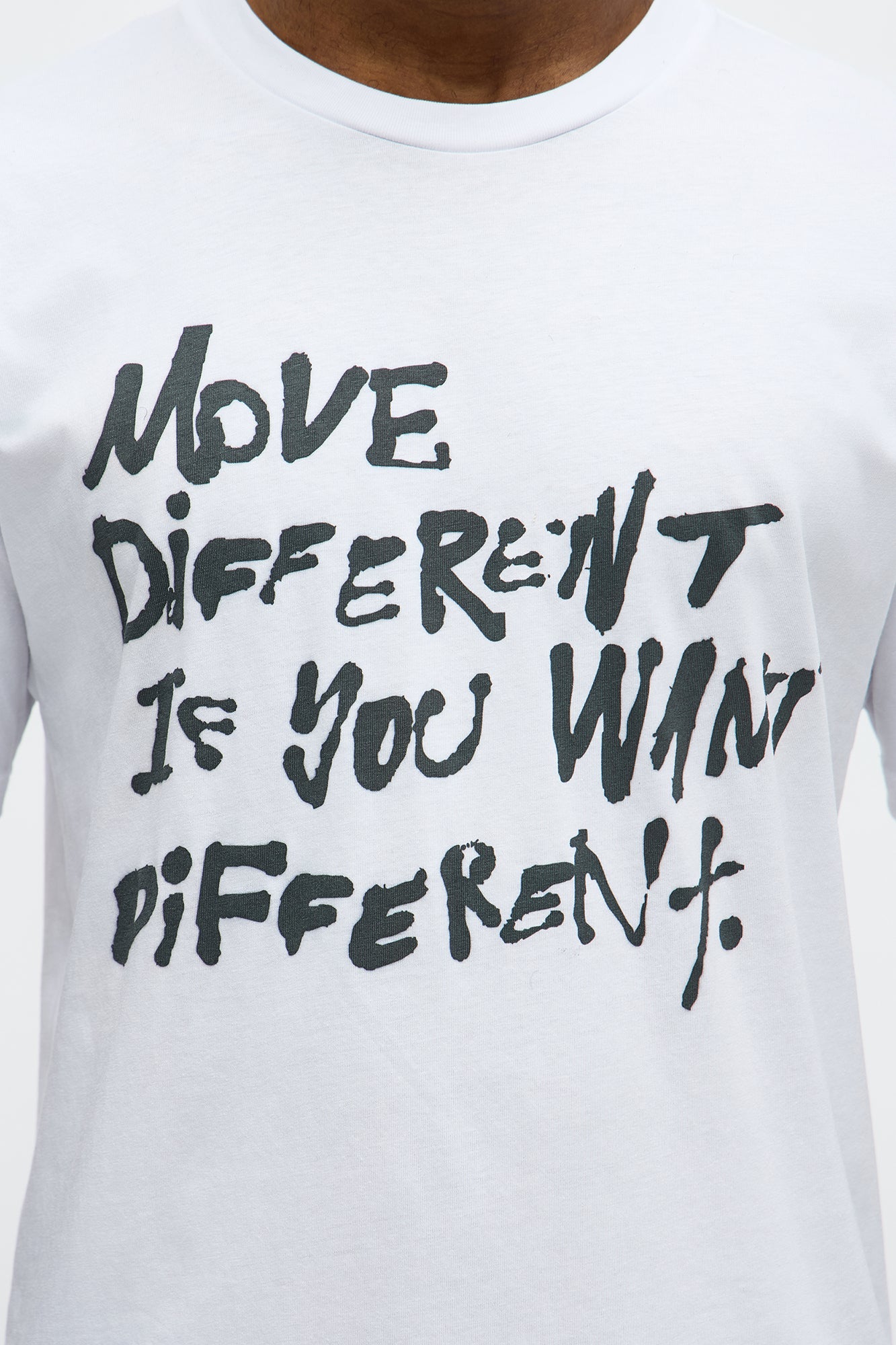 Move Different Short Sleeve Tee - White