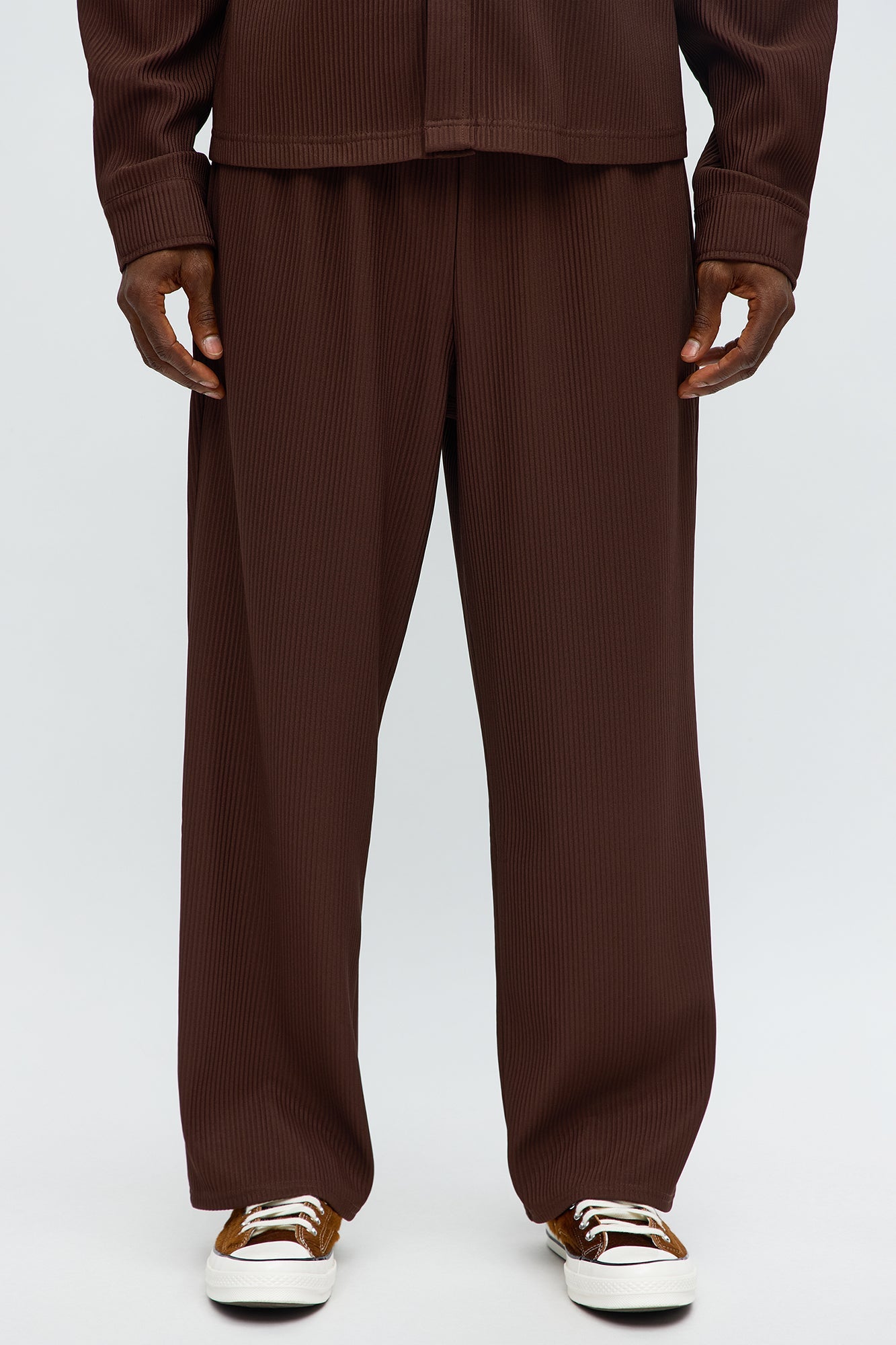 Show Up Baggy Elastic Waist Pant - Brown