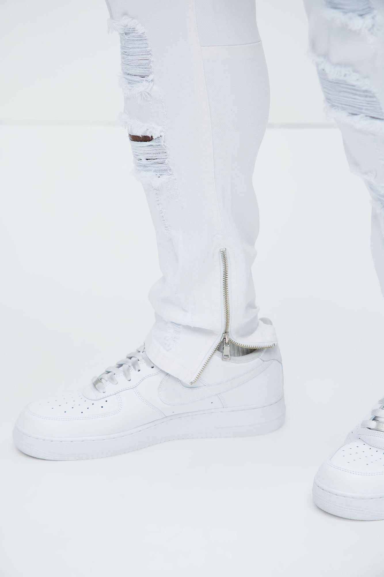 Stay Positive Skinny Jean - White