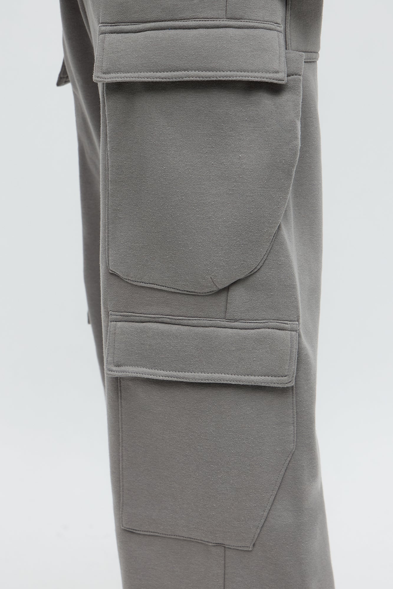 Baggy Cargo Hustler Sweatpants - Grey