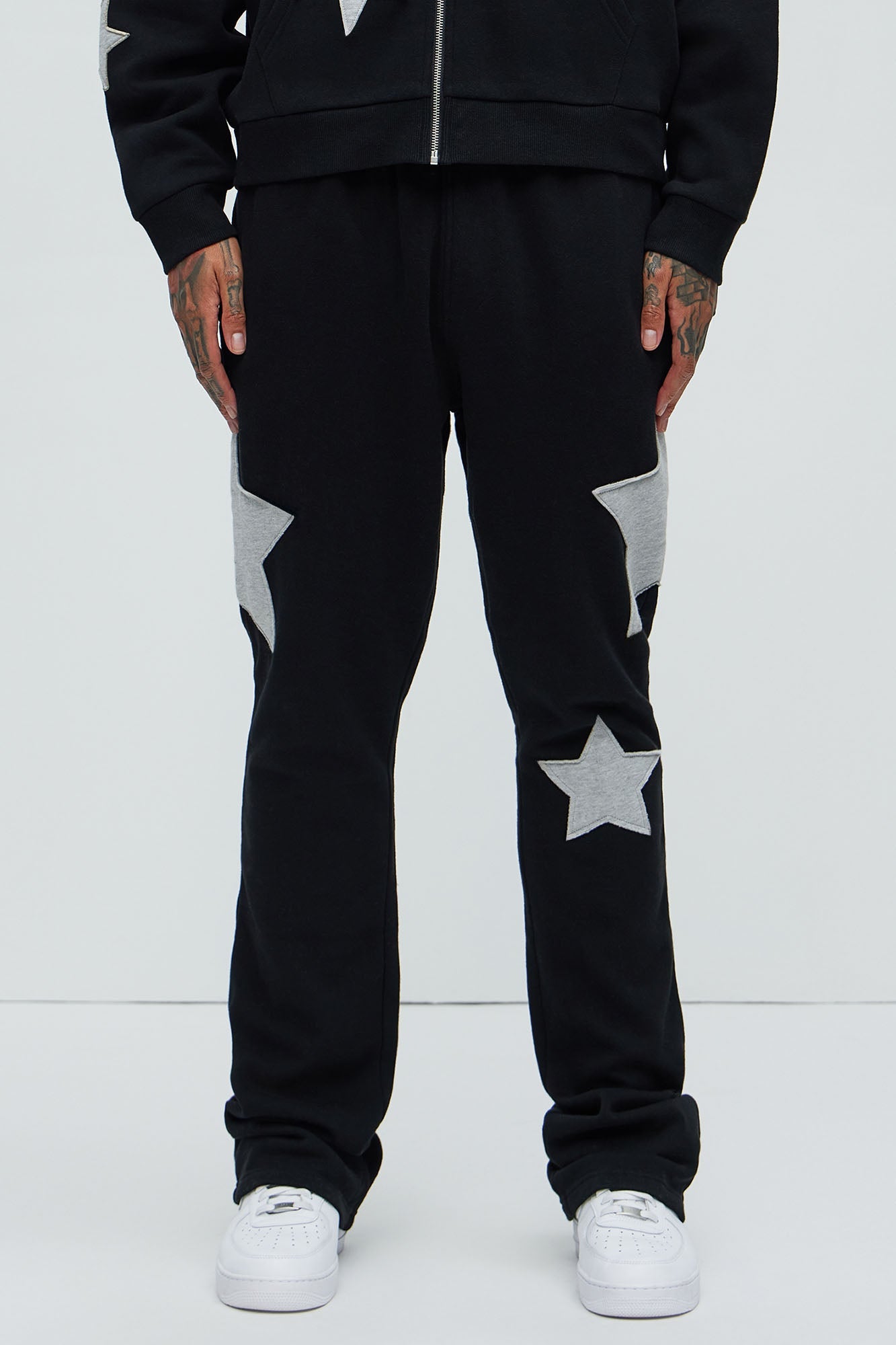 Tyson Stars Skinny Flared Sweatpants - Black