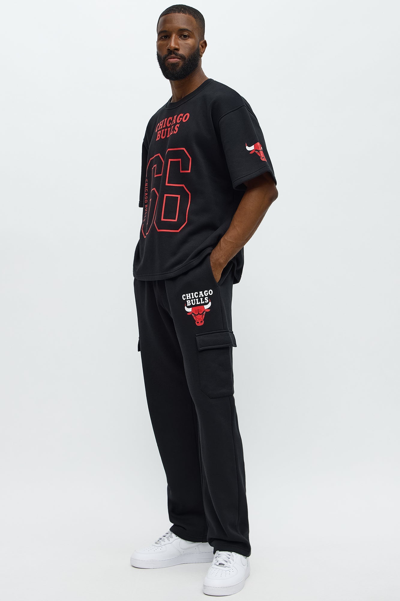 Bulls Cargo Sweatpants - Black