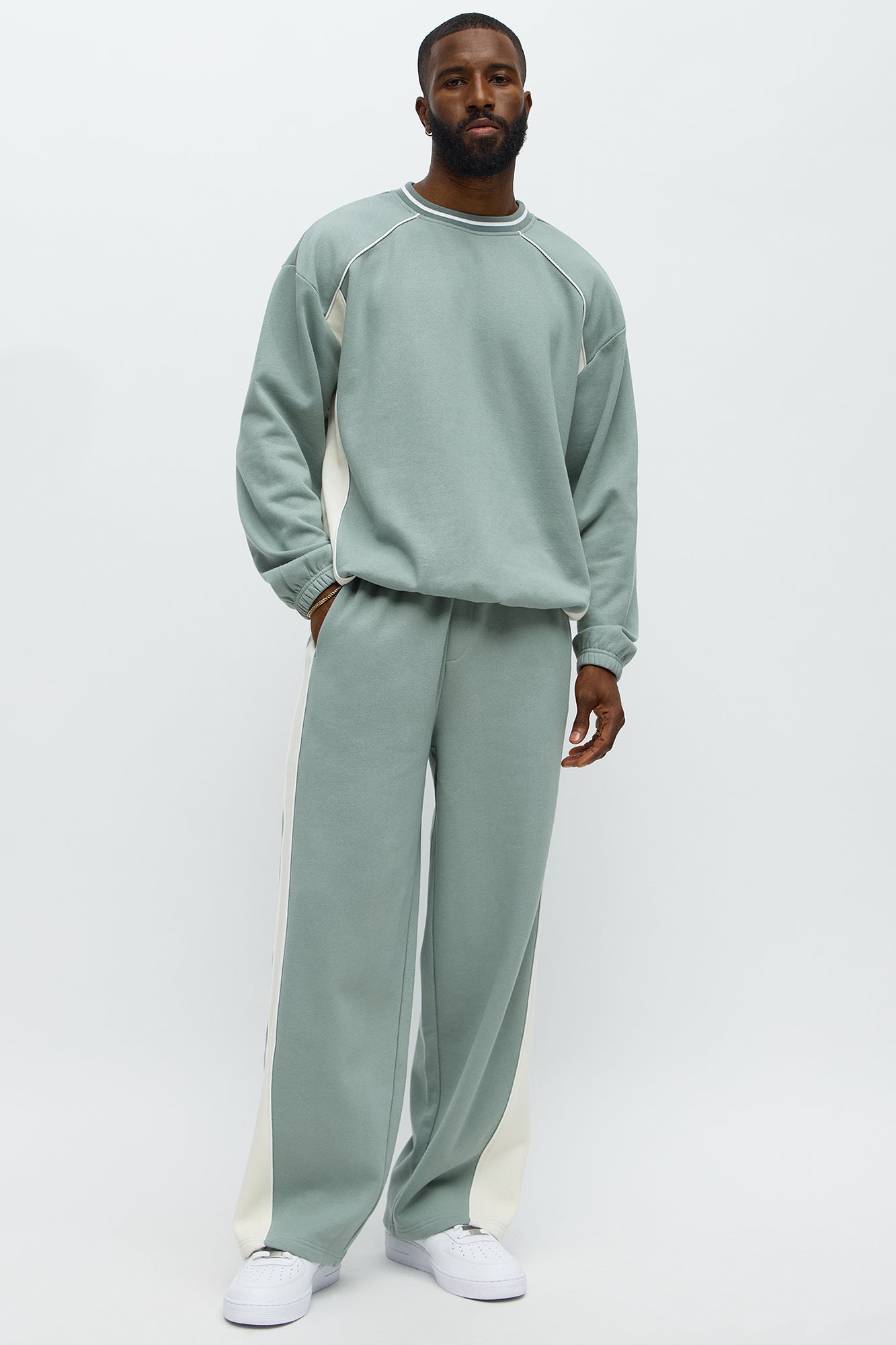 Ready Side Panel Sweatpant - Sage