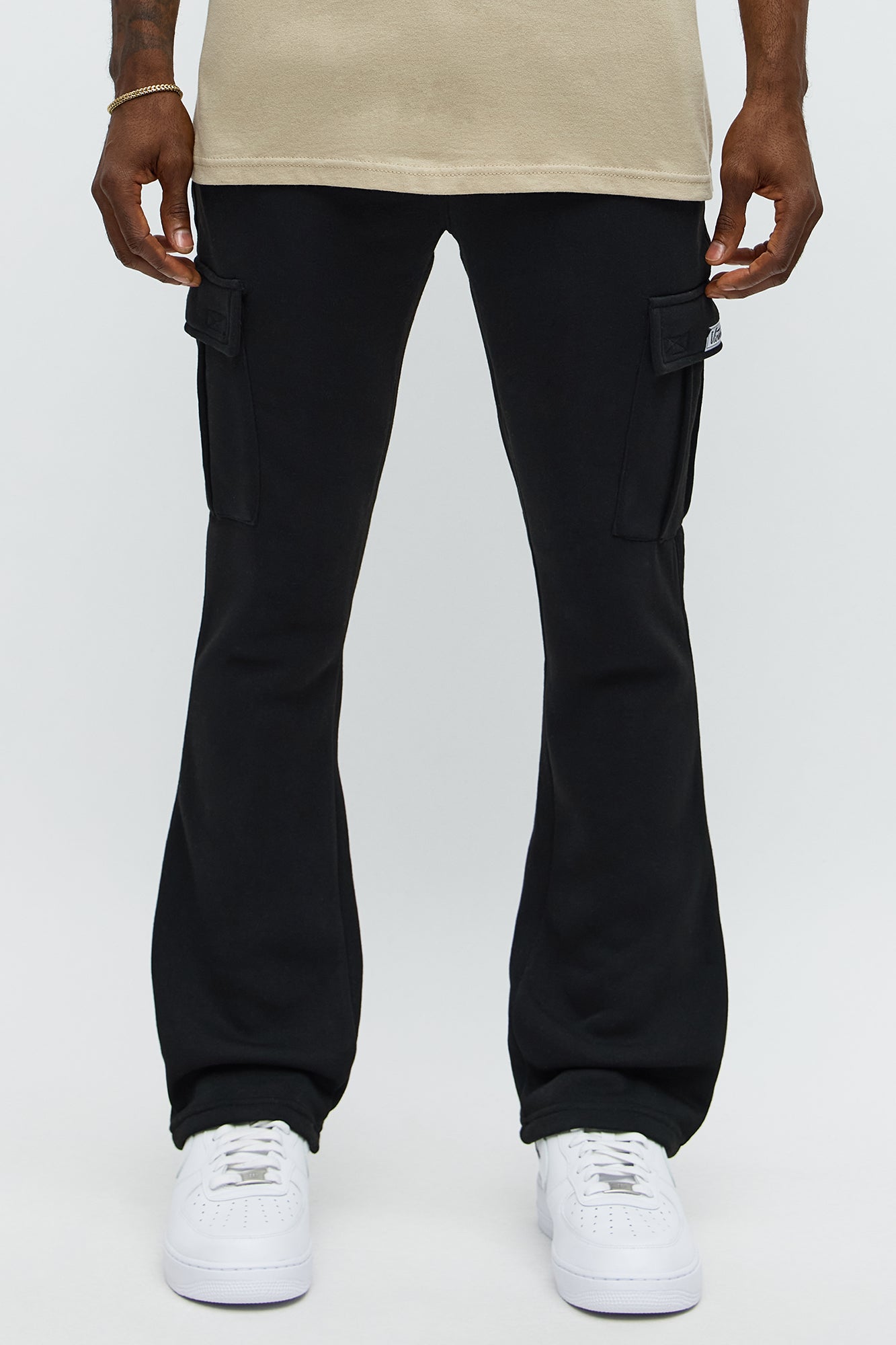 In The Cut Cargo Flared Sweatpants - Black