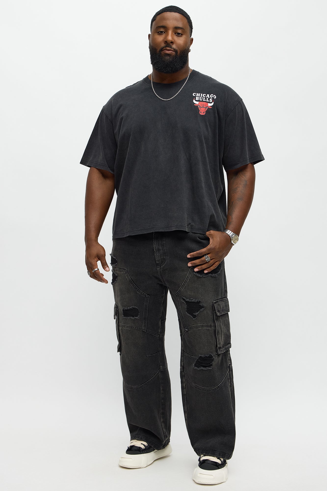 Baggy Get Closer Distressed Cargo Jeans - Black Wash