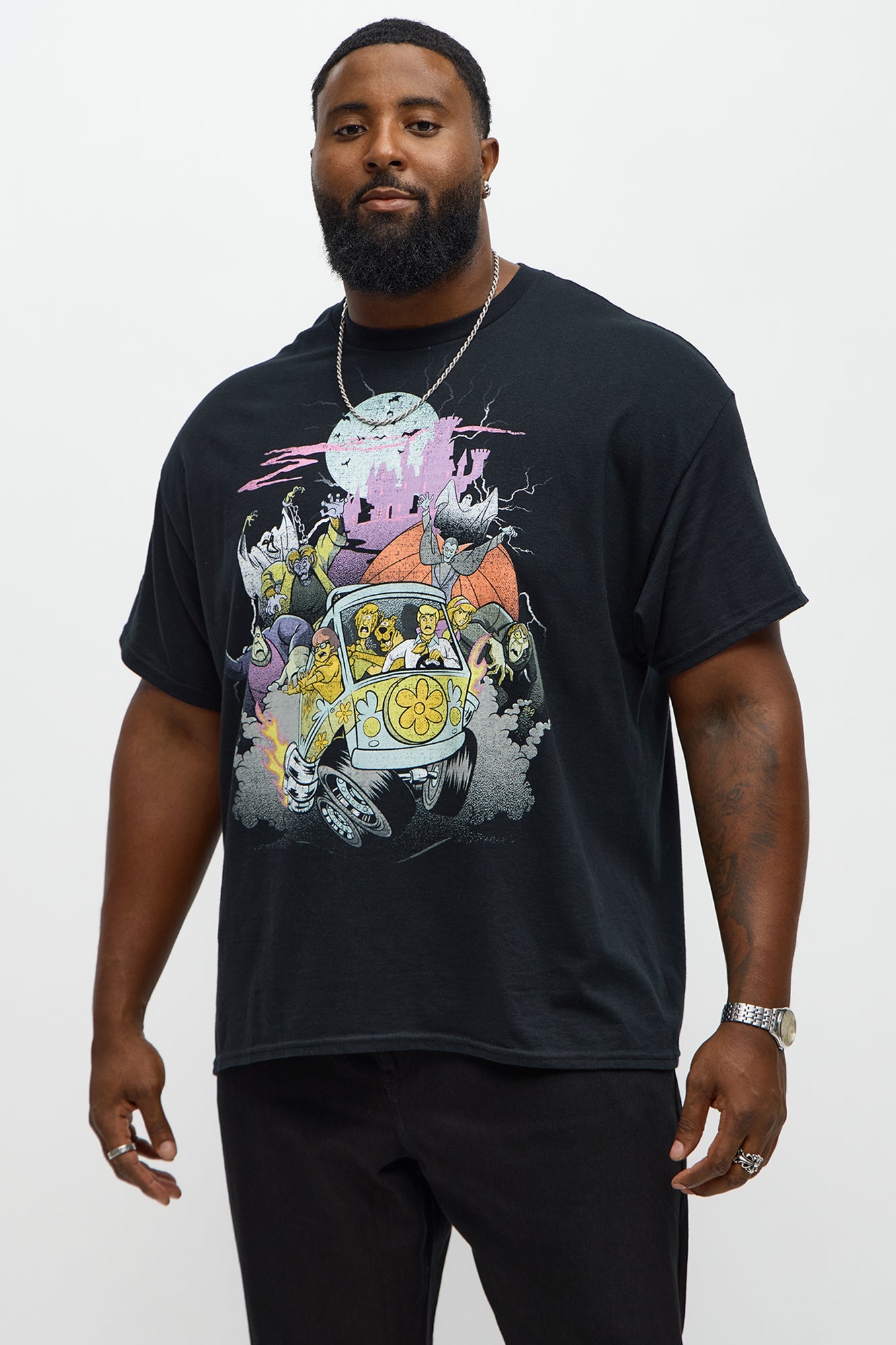 Scooby Doo Gang And Ghouls Short Sleeve Tee - Black