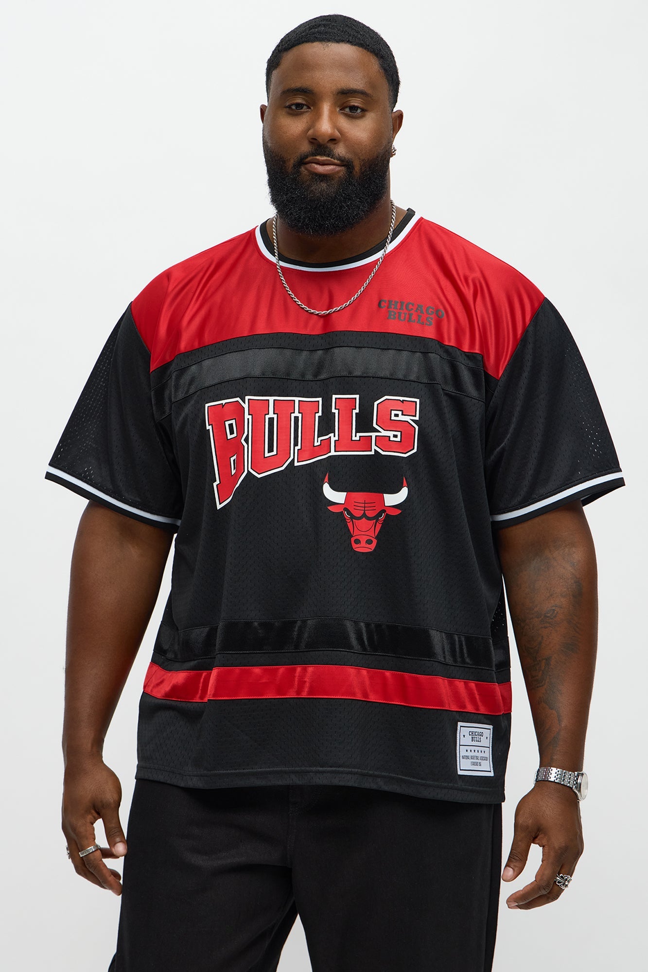 Bulls Regular Fit Basketball Tee - Black
