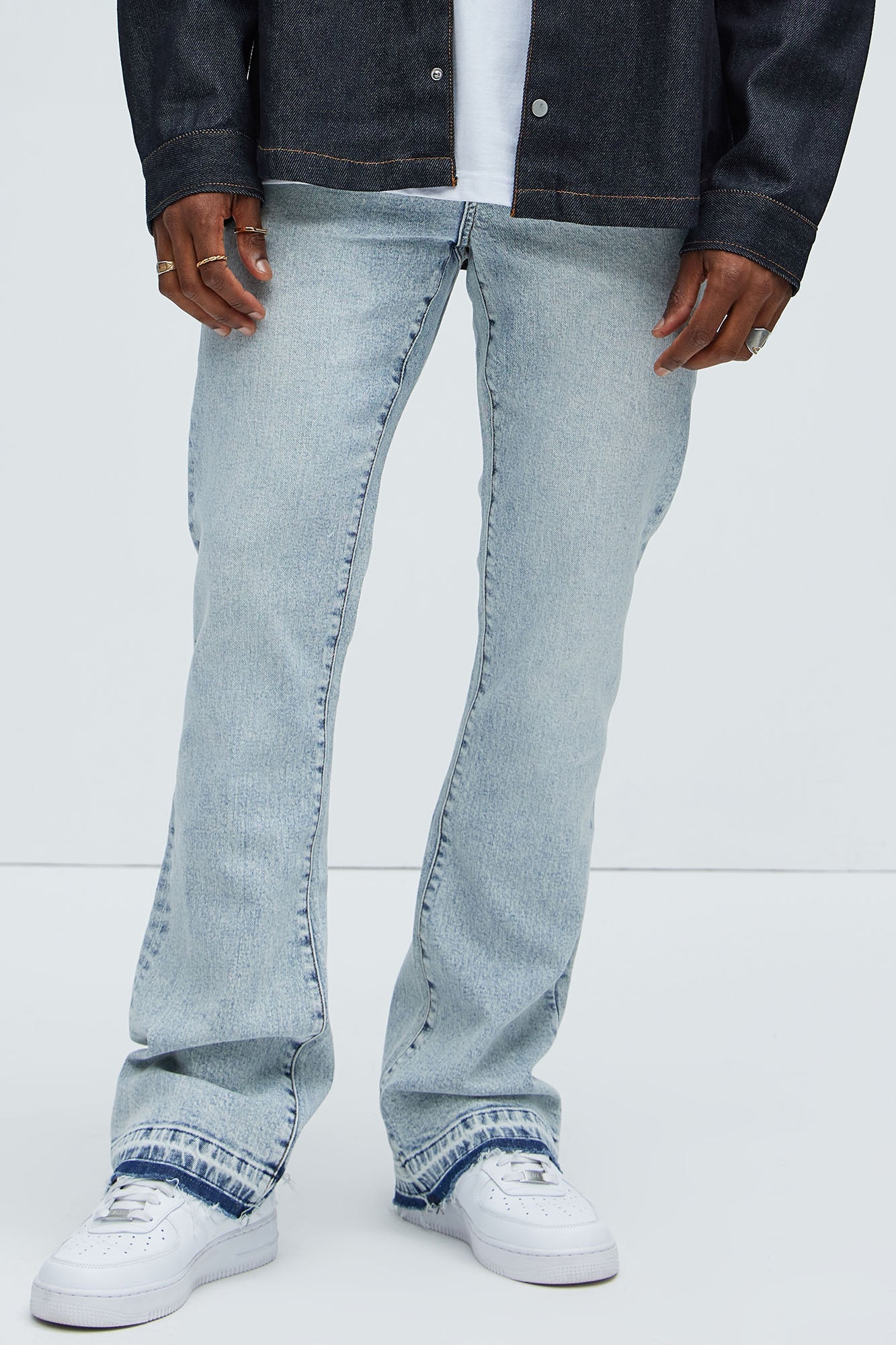 Cornell Slim Flare Jeans - Light Wash