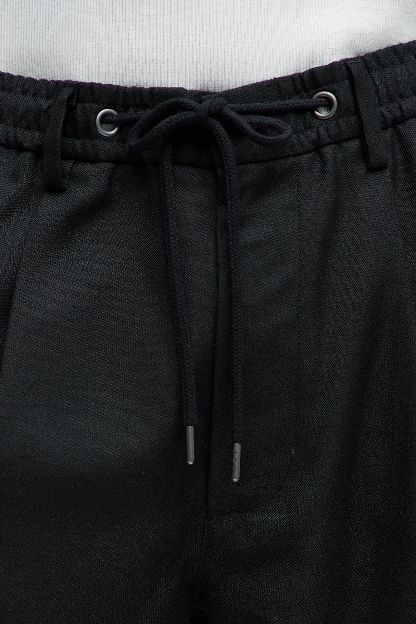 Slim Modern Stretch-Waist Everyday Trouser - Black