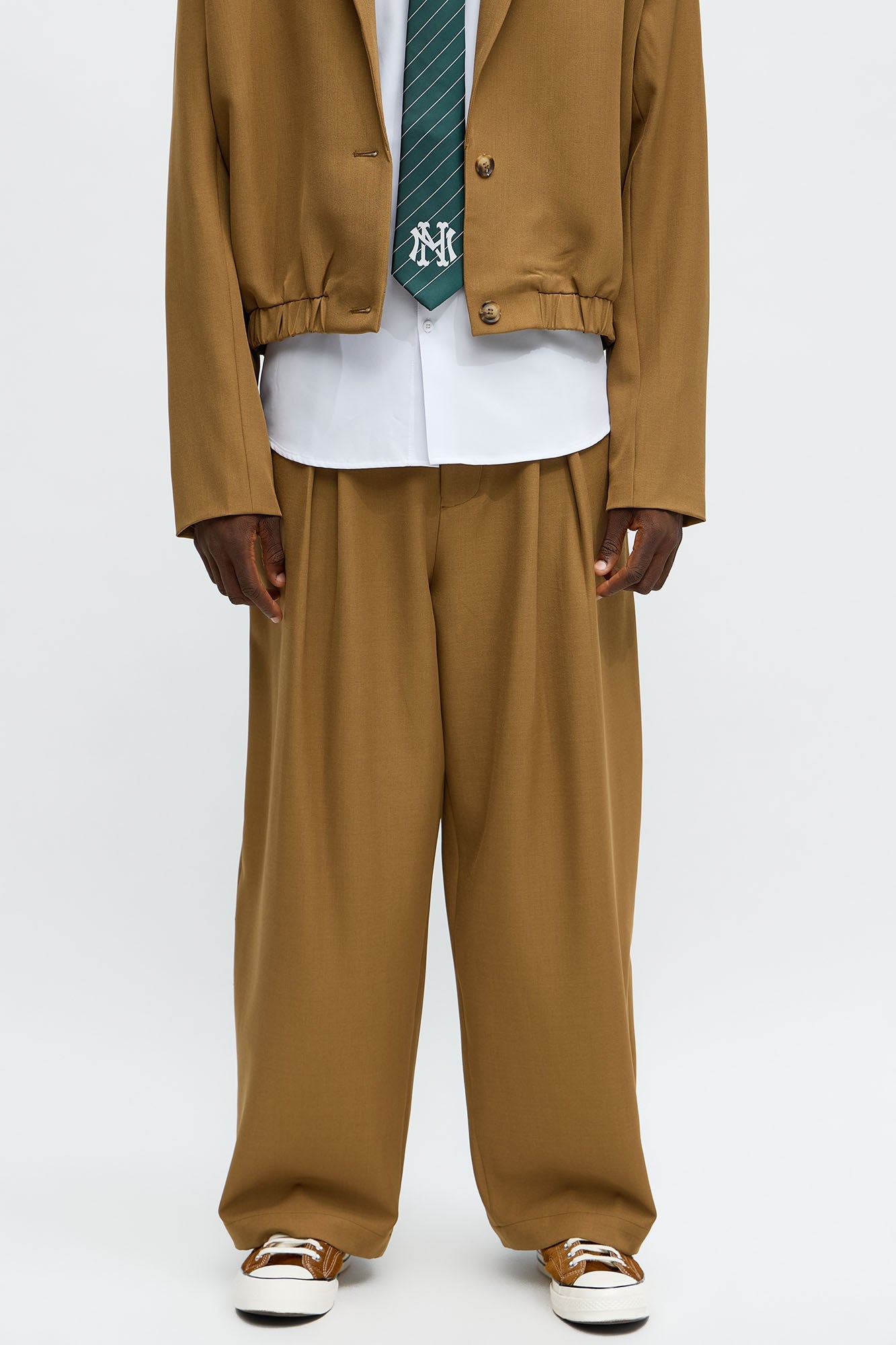 Strikeout Pleated Trouser - Brown